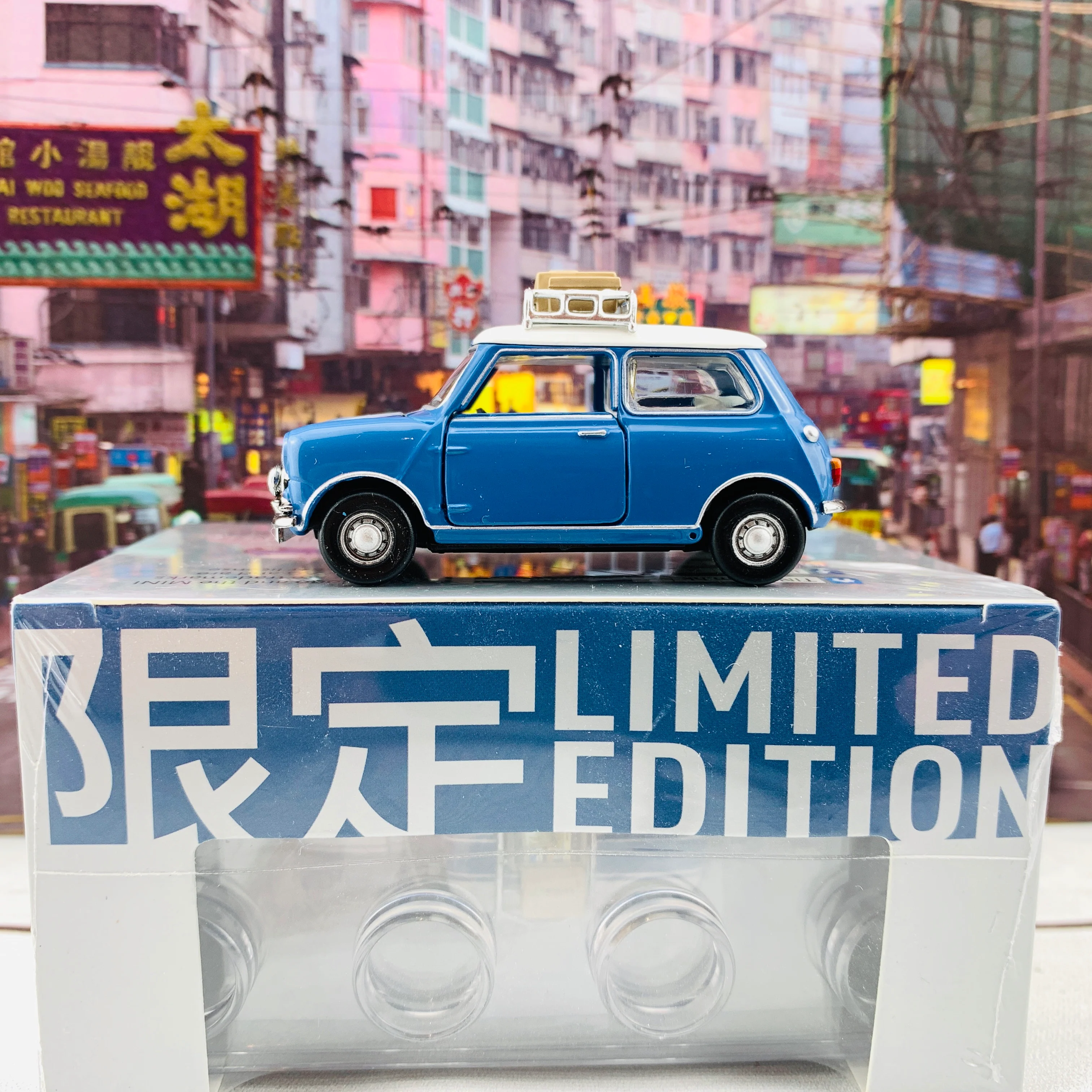 Tiny 微影 1/50 Mini Cooper MK1 Hong Kong Exhibition Limited Edition 藍色滕原再托書 [展會限定] ATC64727 - Image 3