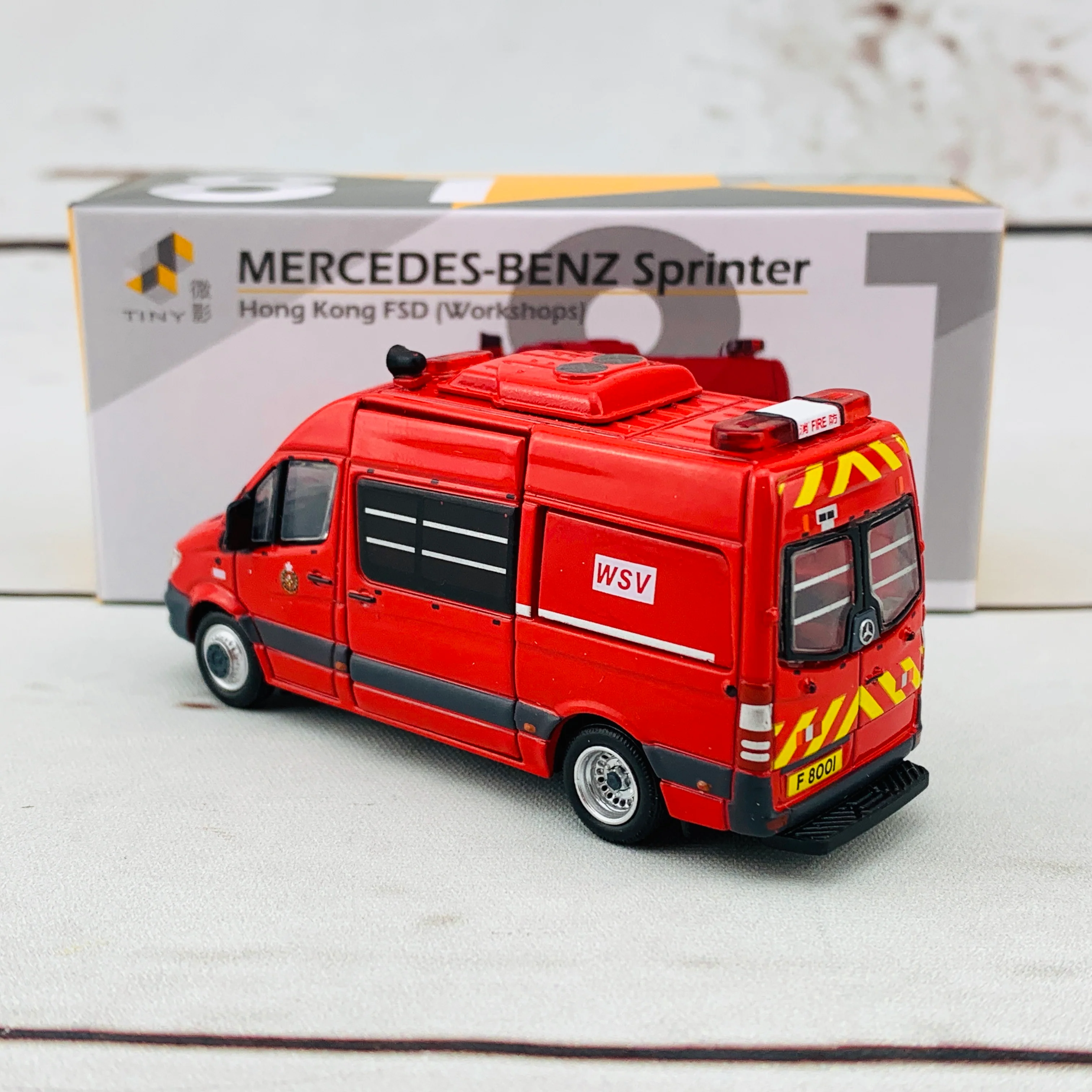 Tiny 微影 81 1/76 Mercedes Benz Sprinter Hong Kong FSD (Workshops) 消防處工程車 ATC64826 - Image 3