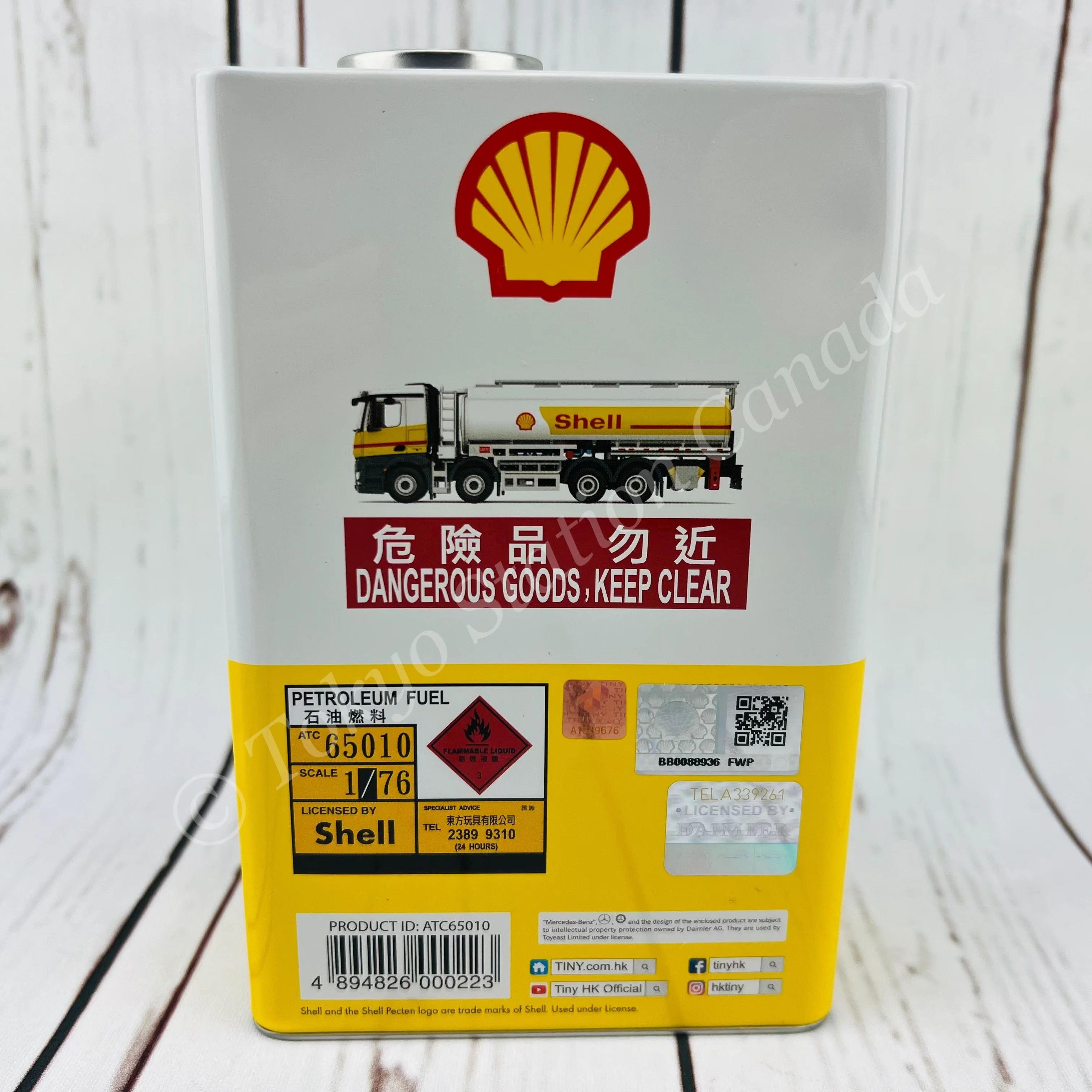 TINY 微影 1/76 Shell Oil Tanker Truck MERCEDES-BENZ Antos with Shell Motor Oil Can ATC65010 - Image 7