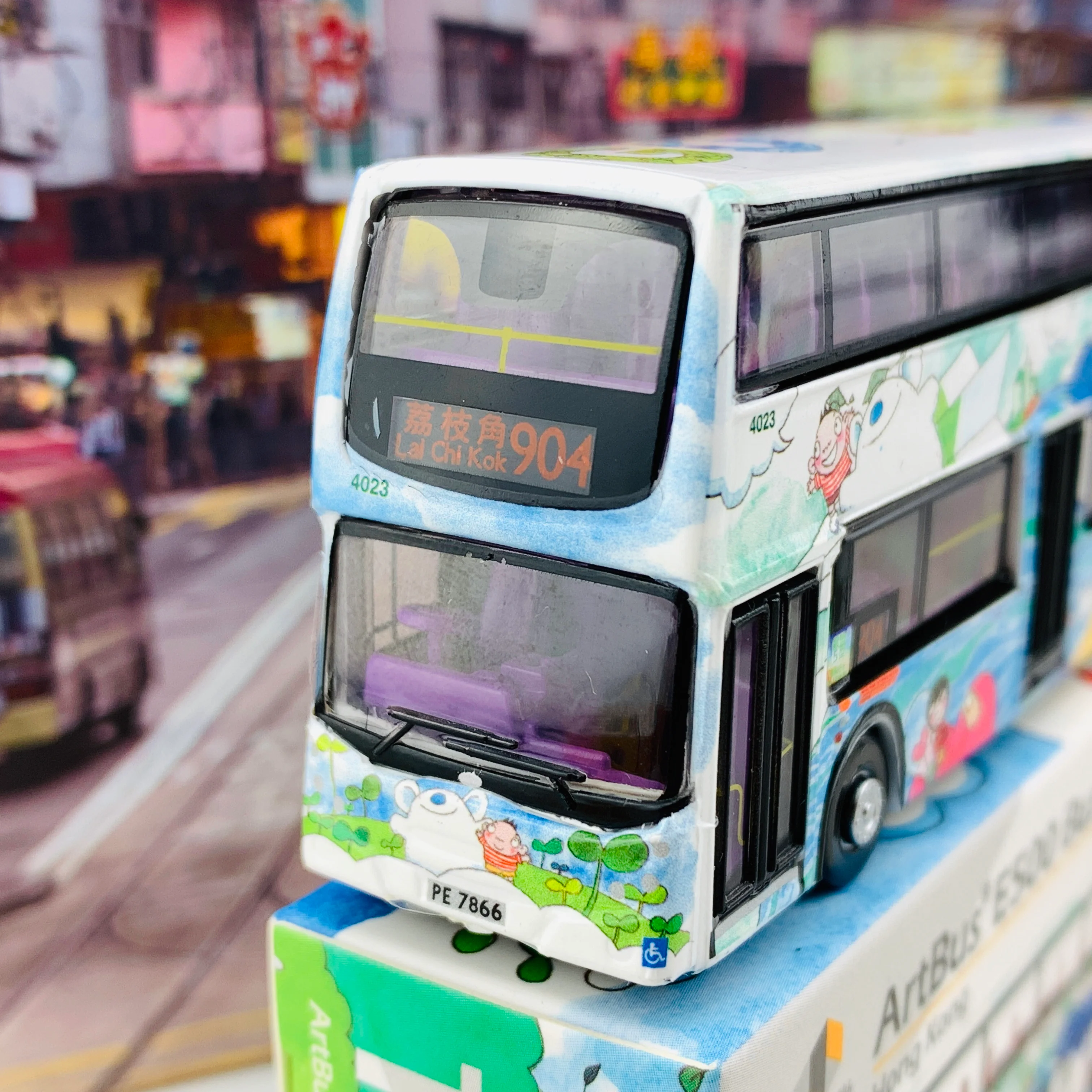Tiny 微影 12 ArtBus E500 Bus (Lai Chi Kok 荔枝角 904) ATC64777 - Image 2