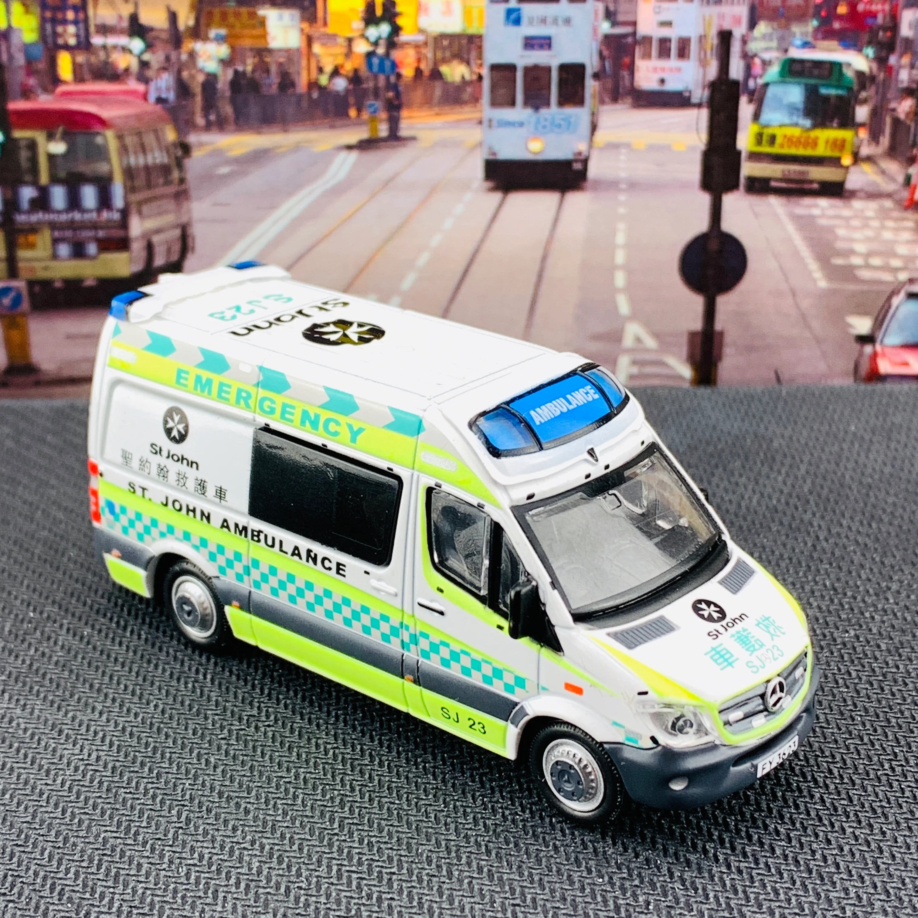 Tiny 微影 166 Mercedes-Benz Sprinter (SJ 23) Hong Kong St. John Ambulance ATC64623 - Image 4