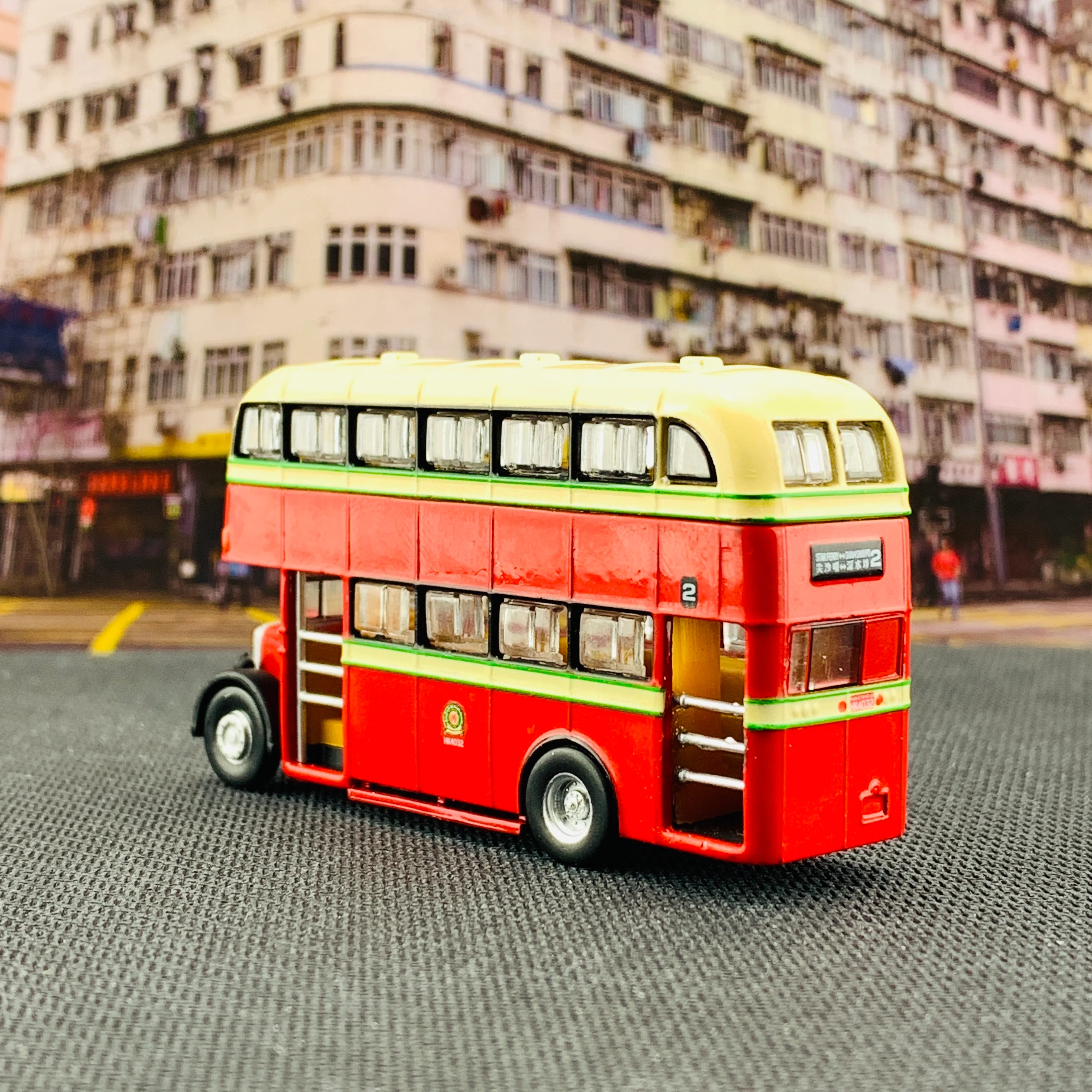 Tiny 微影 61 KMB DAIMLER A (2 Star Ferry - Sham Shui Po) 九巴丹拿A型 (鋼管閘雙門) (2天星碼頭-深水埗) KMB2018106 - Image 3