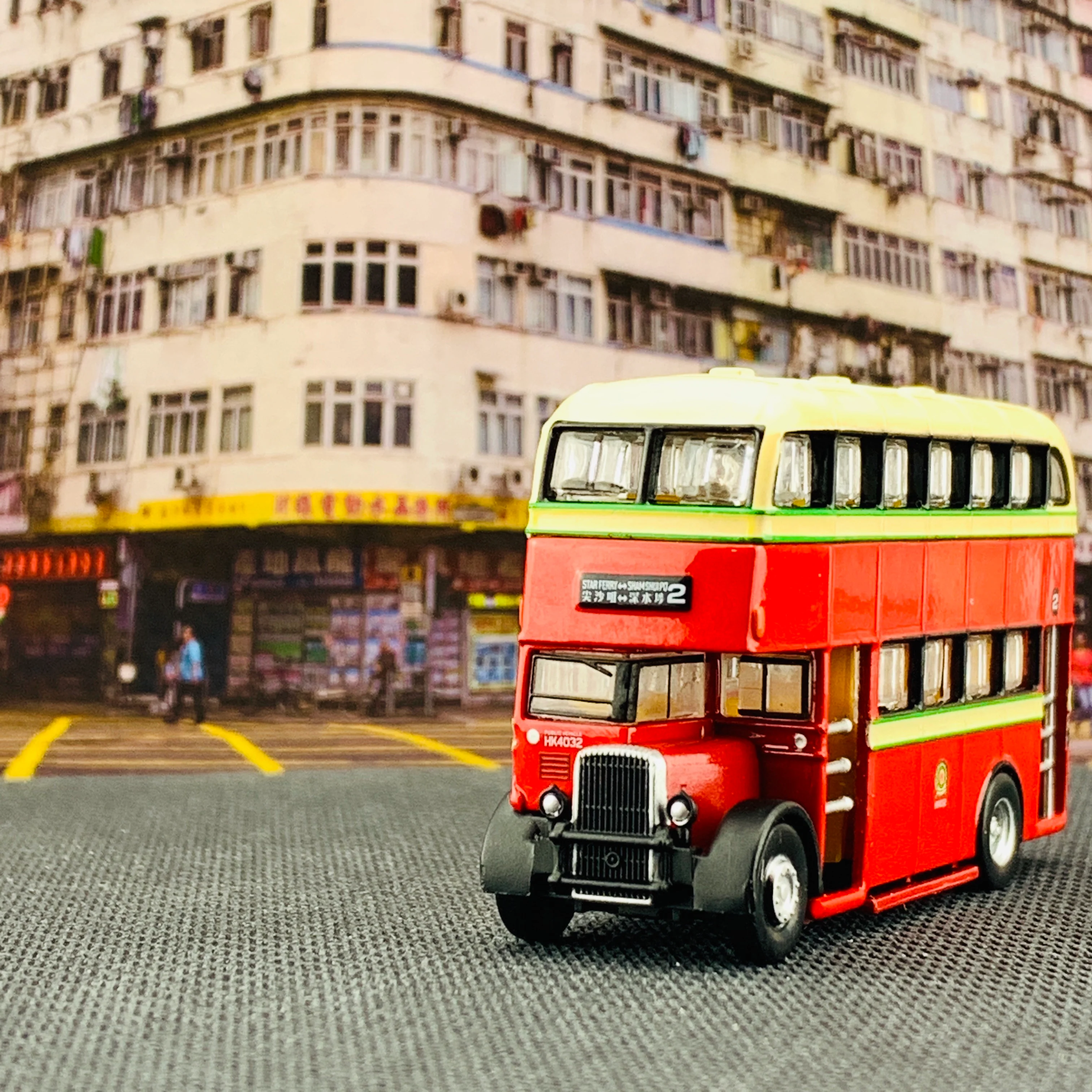 Tiny 微影 61 KMB DAIMLER A (2 Star Ferry - Sham Shui Po) 九巴丹拿A型 (鋼管閘雙門) (2天星碼頭-深水埗) KMB2018106 - Image 4