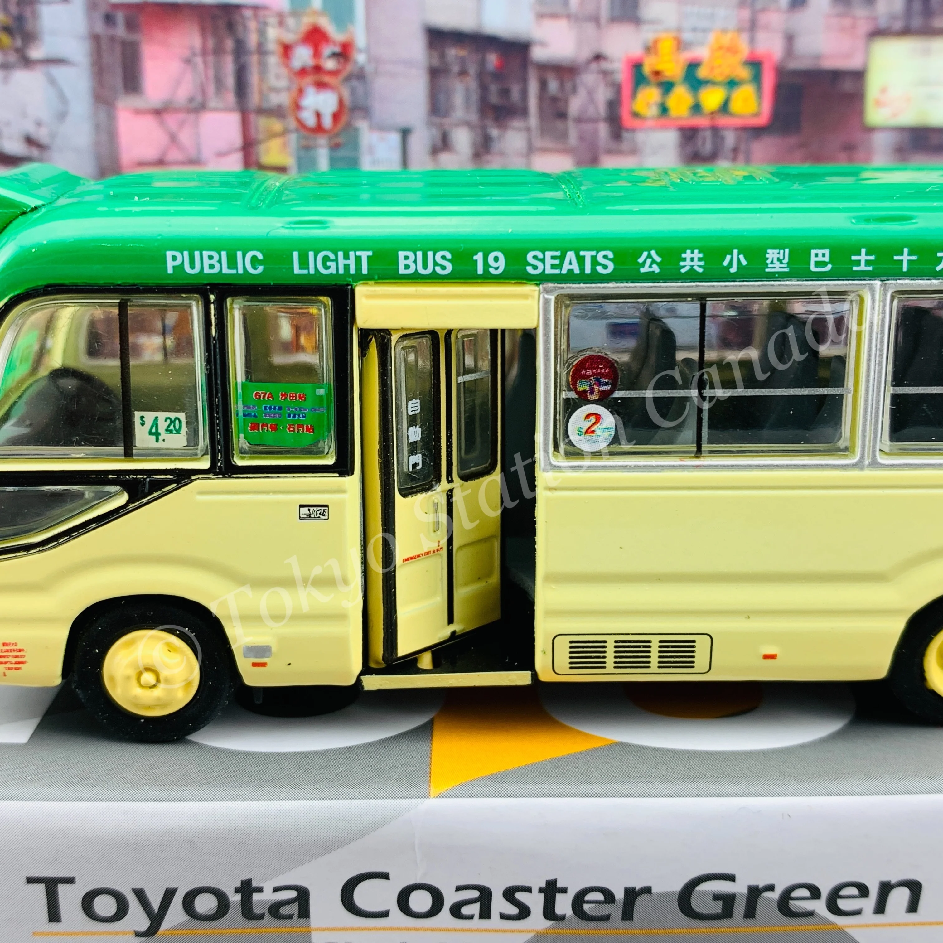 TINY 微影 180 Toyota Coaster Green Minibus 19 Seats (Shek Mun 67A 石門) ATC65035 - Image 4