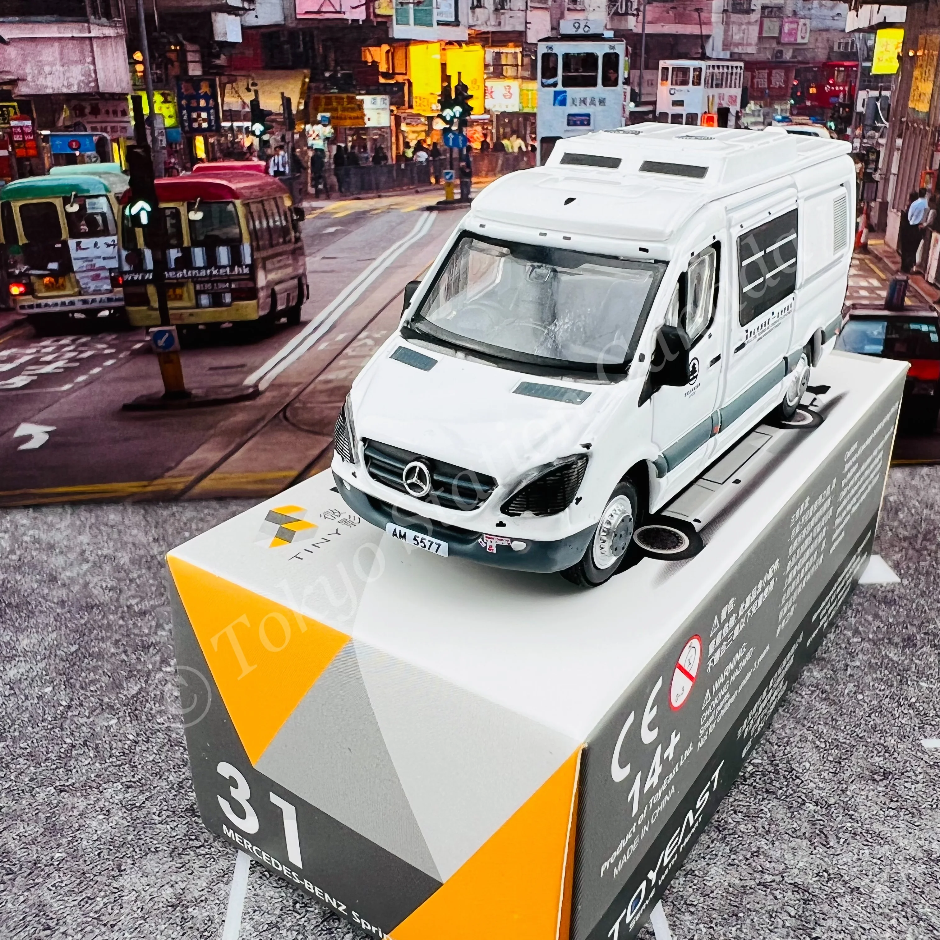 TINY 微影 31 MERCEDES-BENZ Sprinter (AM5577) Hong Kong AFCD 香港漁護署 (白) ATC64791 - Image 2