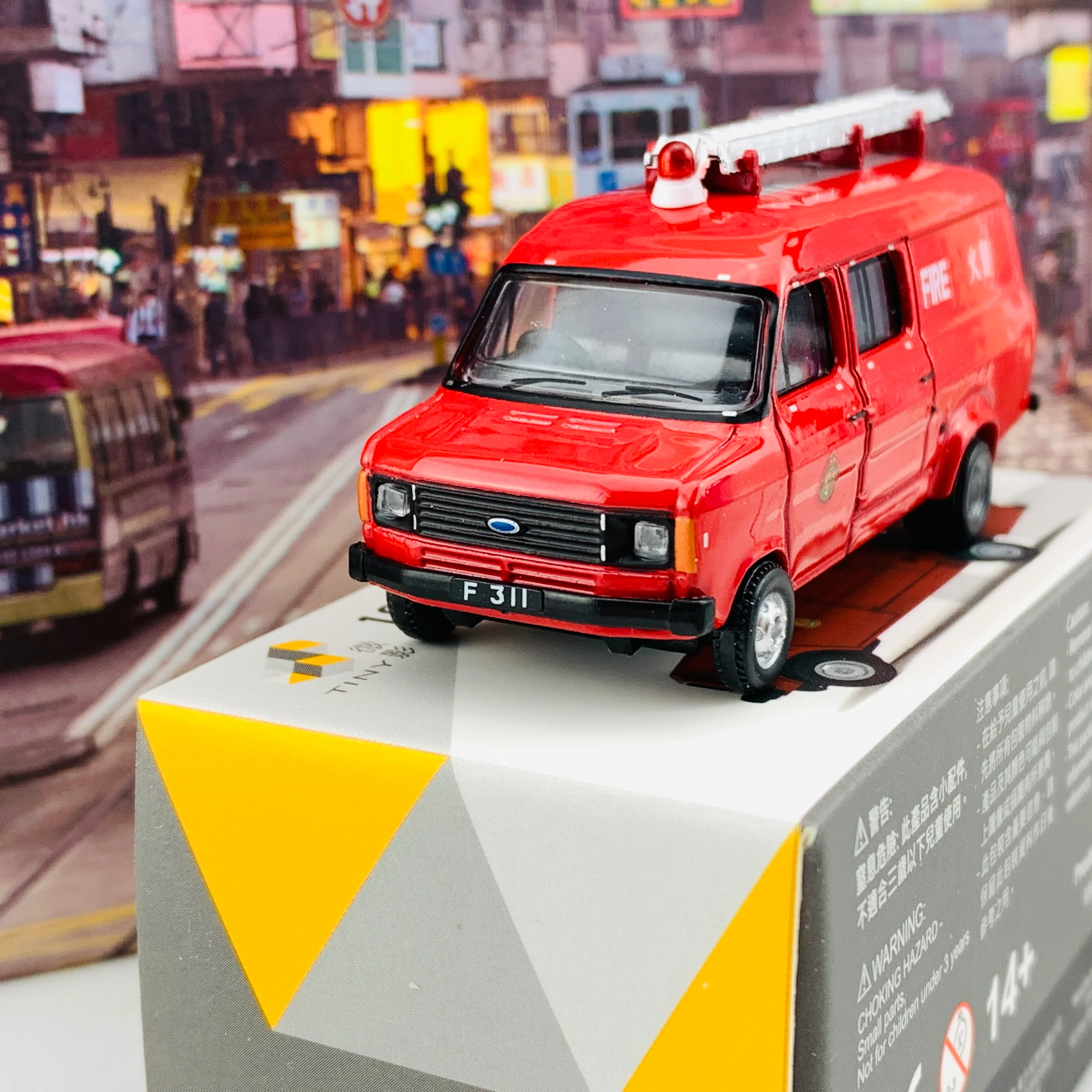 Tiny 微影 42 1980's Light Rescue Unit Hong Kong FSD (F311) 大頭福消防細搶救車 ATC64877 - Image 3