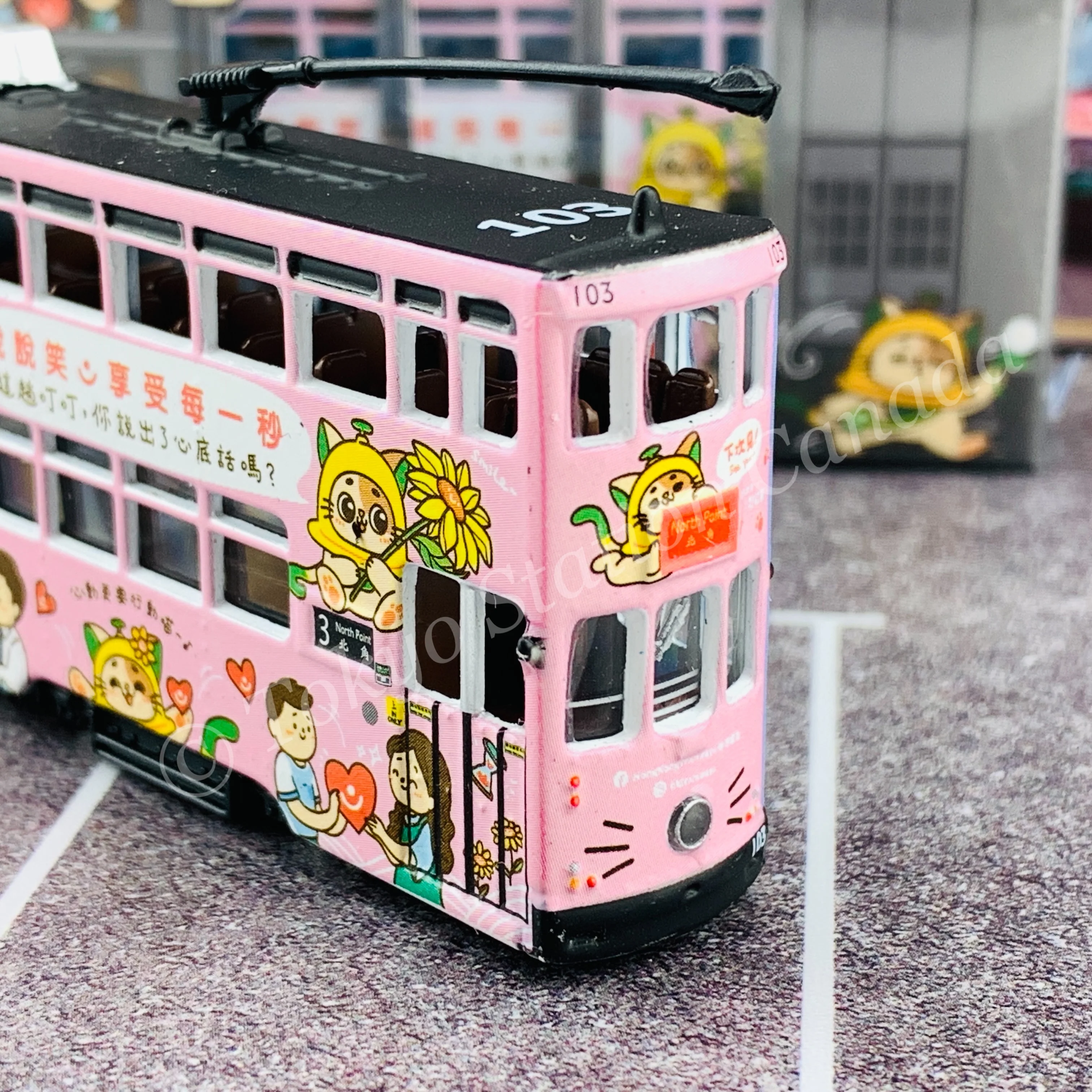 TINY 微影 52 Hong Kong Tram (6th-generation) Ding Ding Cat Light Blue/Pink ATC65222 - Image 3