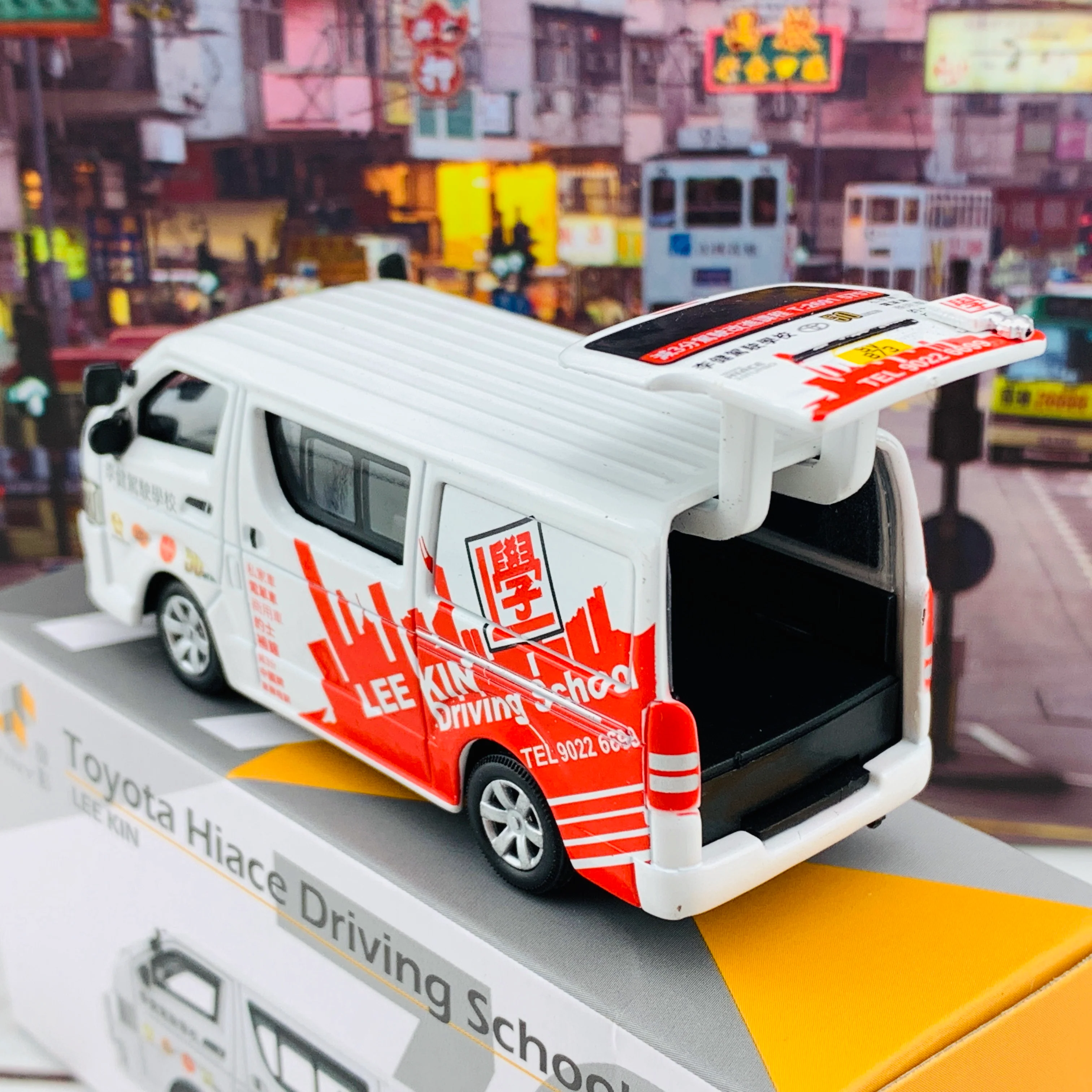 Tiny 微影 79 Toyota Hiace LEE KIN Driving School 李健駕駛學校 ATC64162 - Image 4