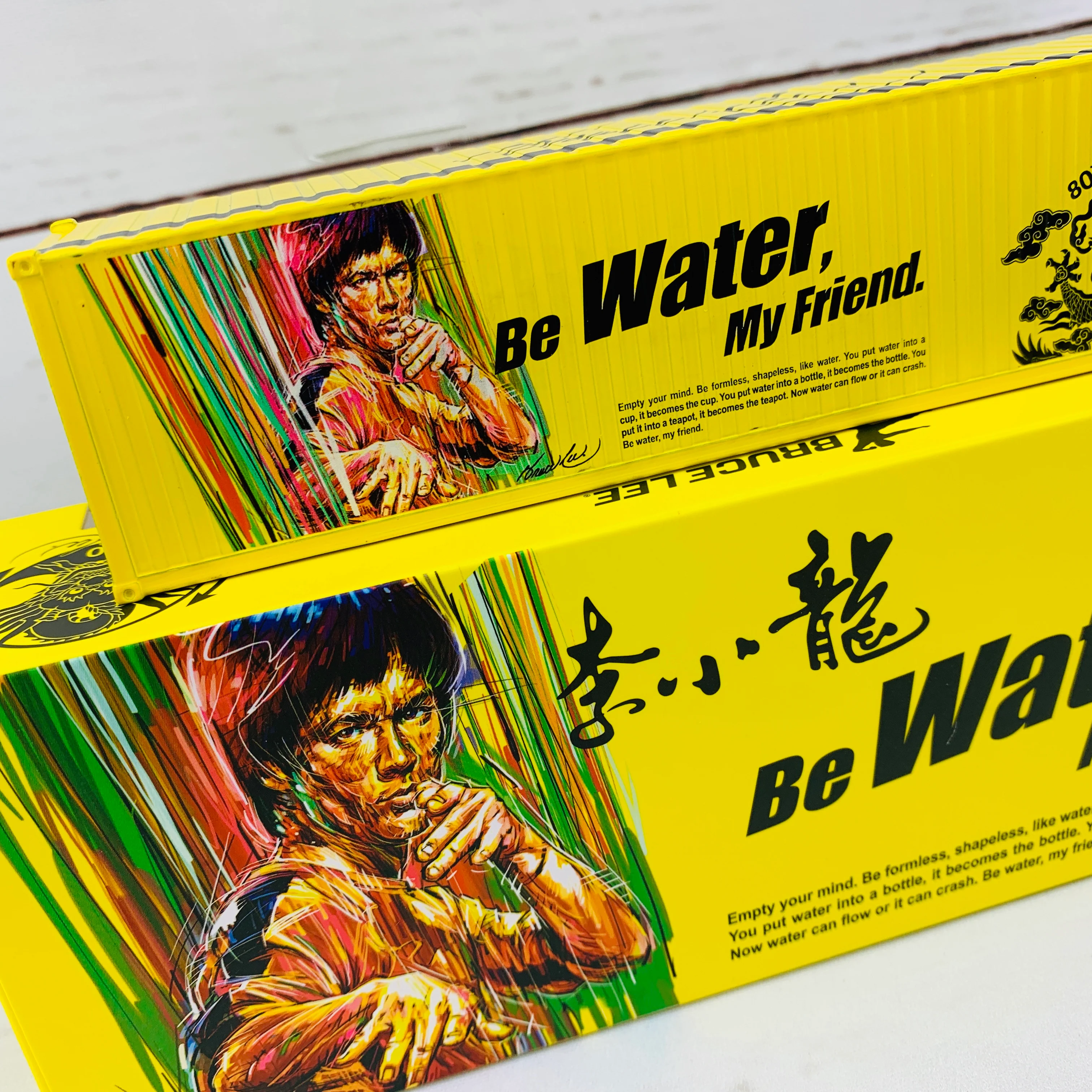 Tiny 微影 Bruce Lee 40ft Container (Bruce Lee 80th Anniversary) ATC65014 - Image 3