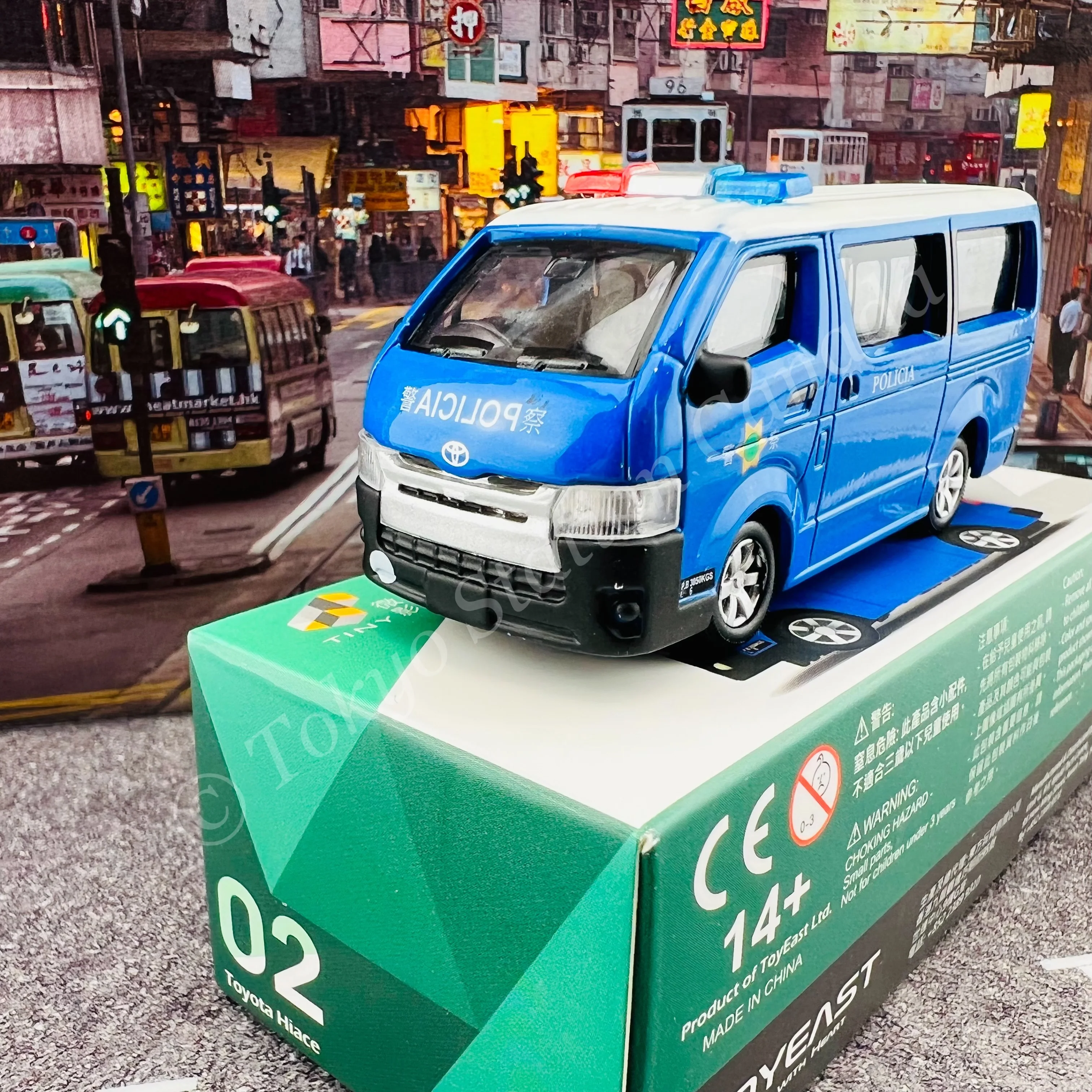 TINY 微影 MC02 Toyota Hiace Macau Police Vehicle ATC64429 - Image 2