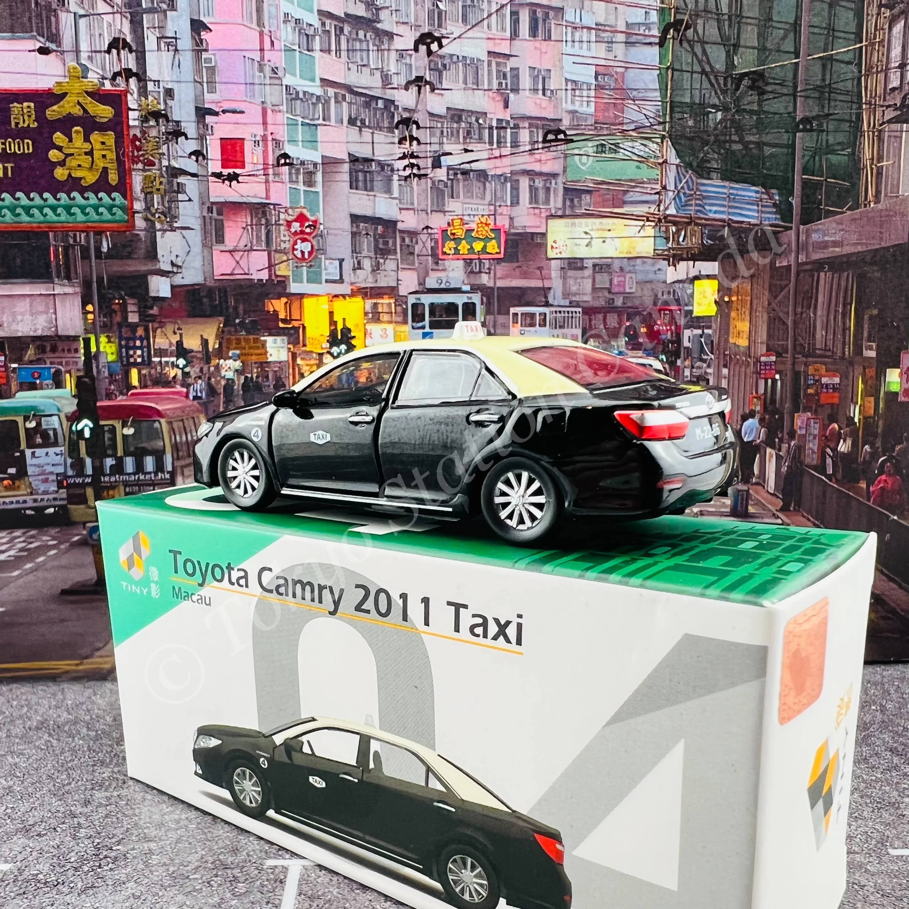 TINY 微影 MC04 Toyota Camry 2011 Taxi Macau ATC64629 - Image 3