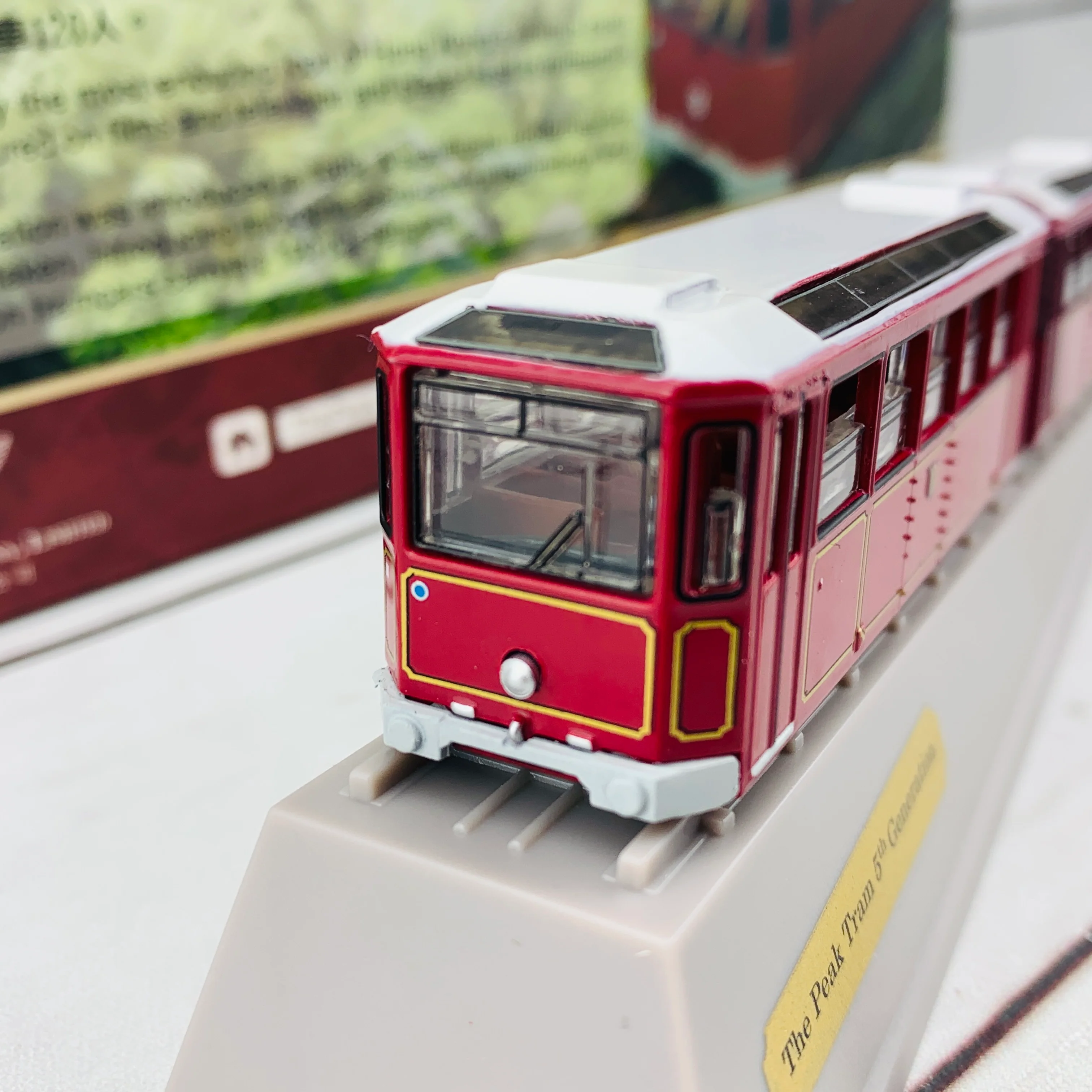Tiny 微影 The Peak Tram 5th Generation  山頂纜車第五代（連斜台）ATC64184 - Image 4