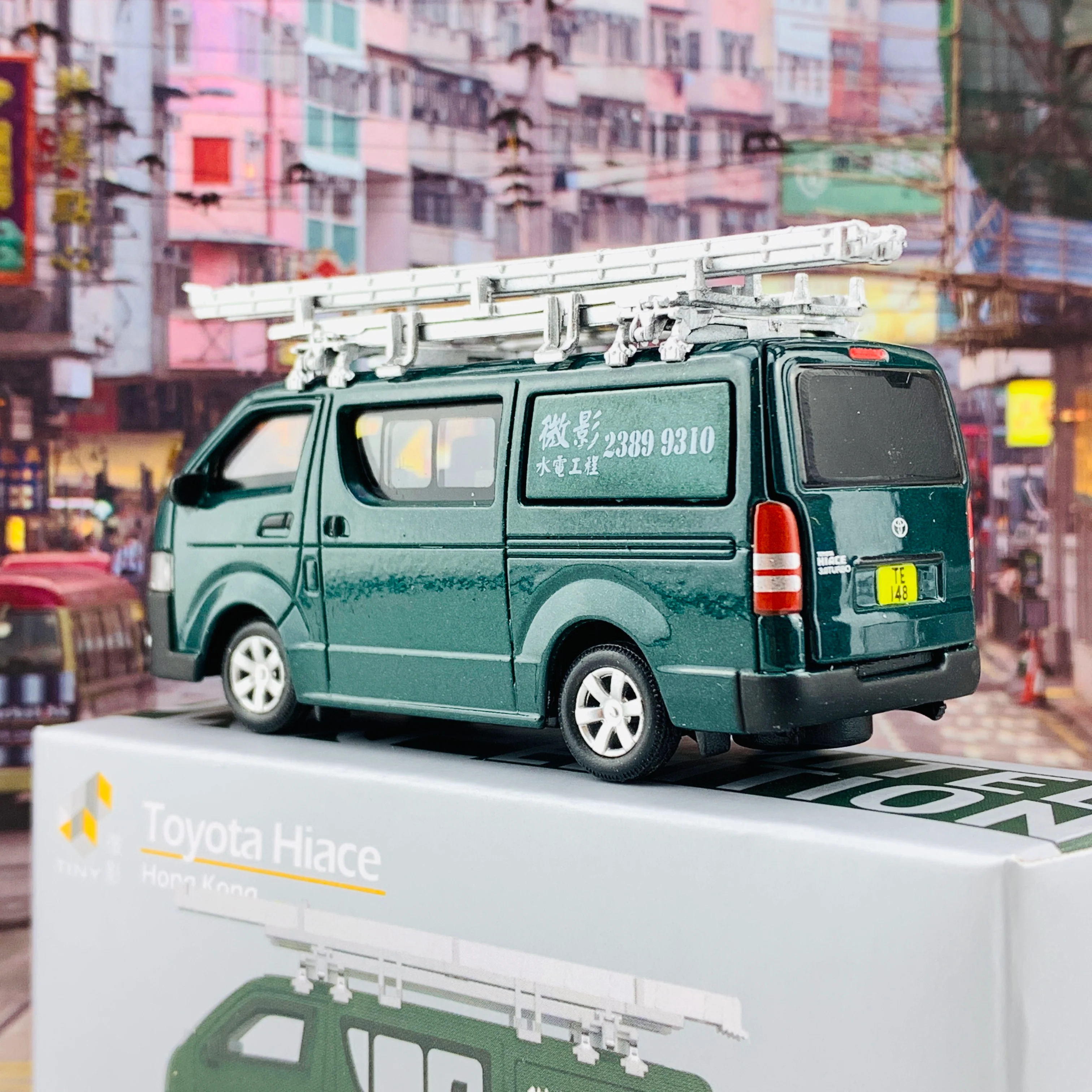 Tiny 微影 Toyota Hiace Show Special Edition 豐田 Hiace  暗綠色 展會限定 ATC64420 - Image 4
