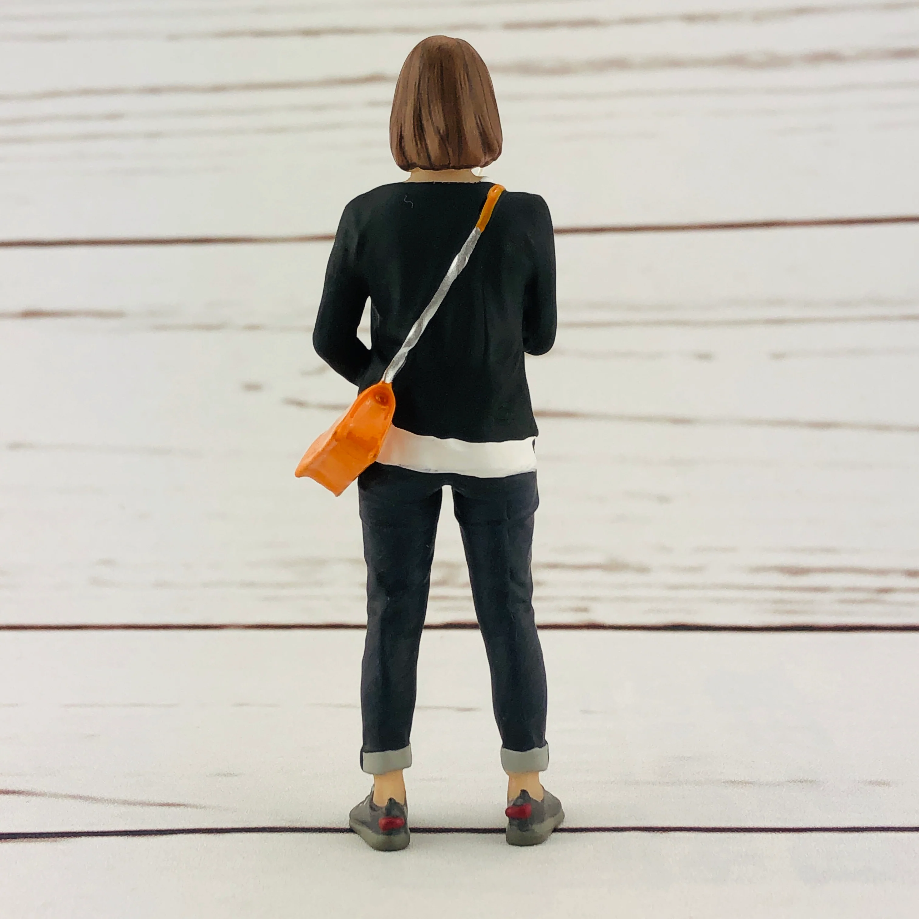 Tiny 1/18 Figure Lemon Tea Girl - Image 3