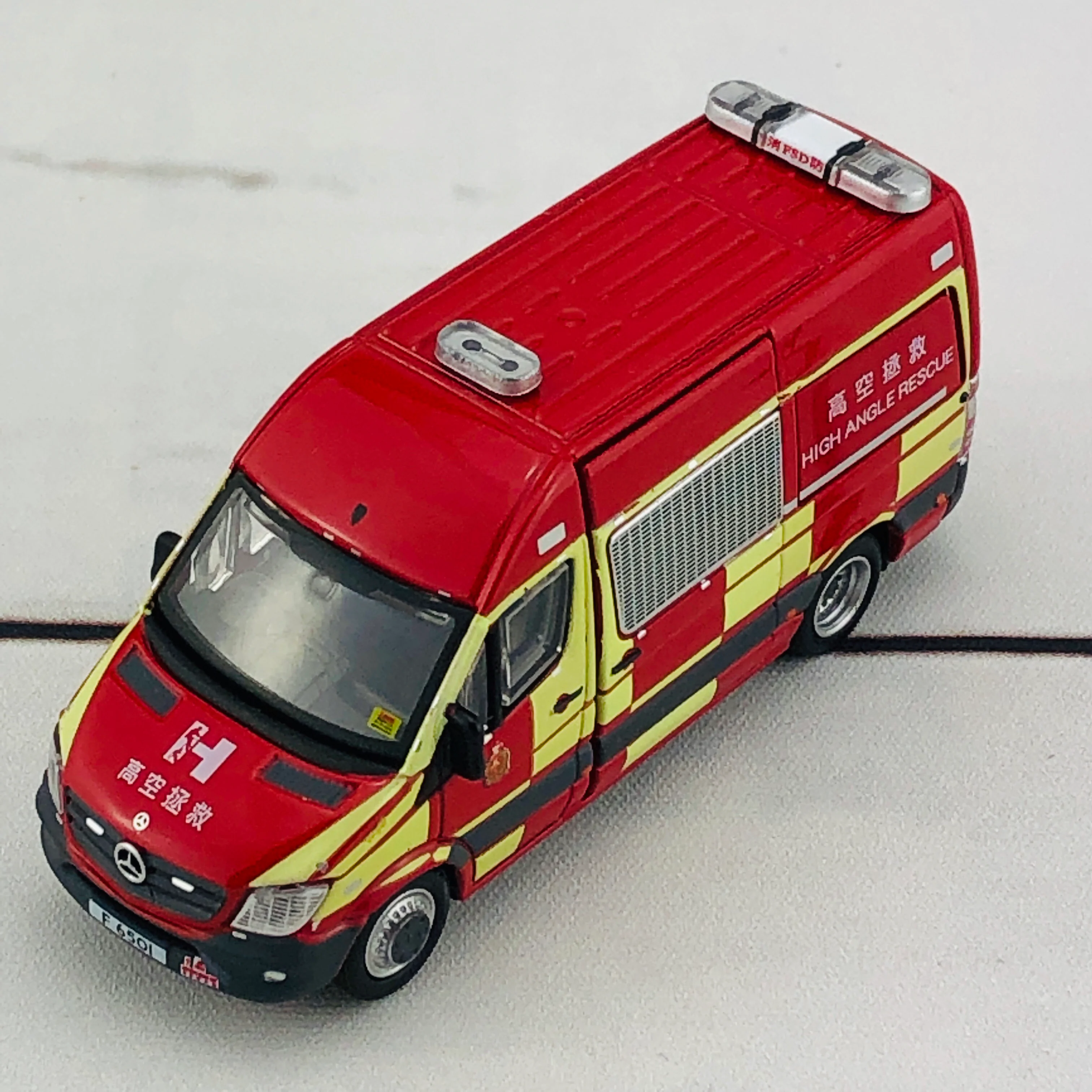 Tiny 165 High Angle Rescue Mercedes-Benz Sprinter (F6501) - Image 3