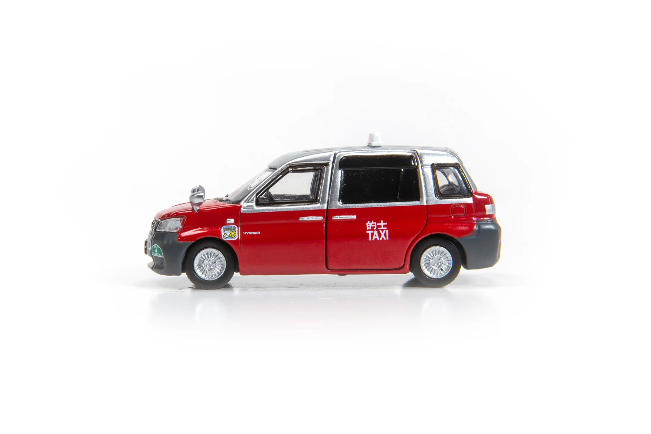 Tiny City 178 Die-cast Model Car – Toyota Comfort Hybrid Taxi Hong Kong (Urban) 豐田混合動力的士 ATC64359 - Image 5