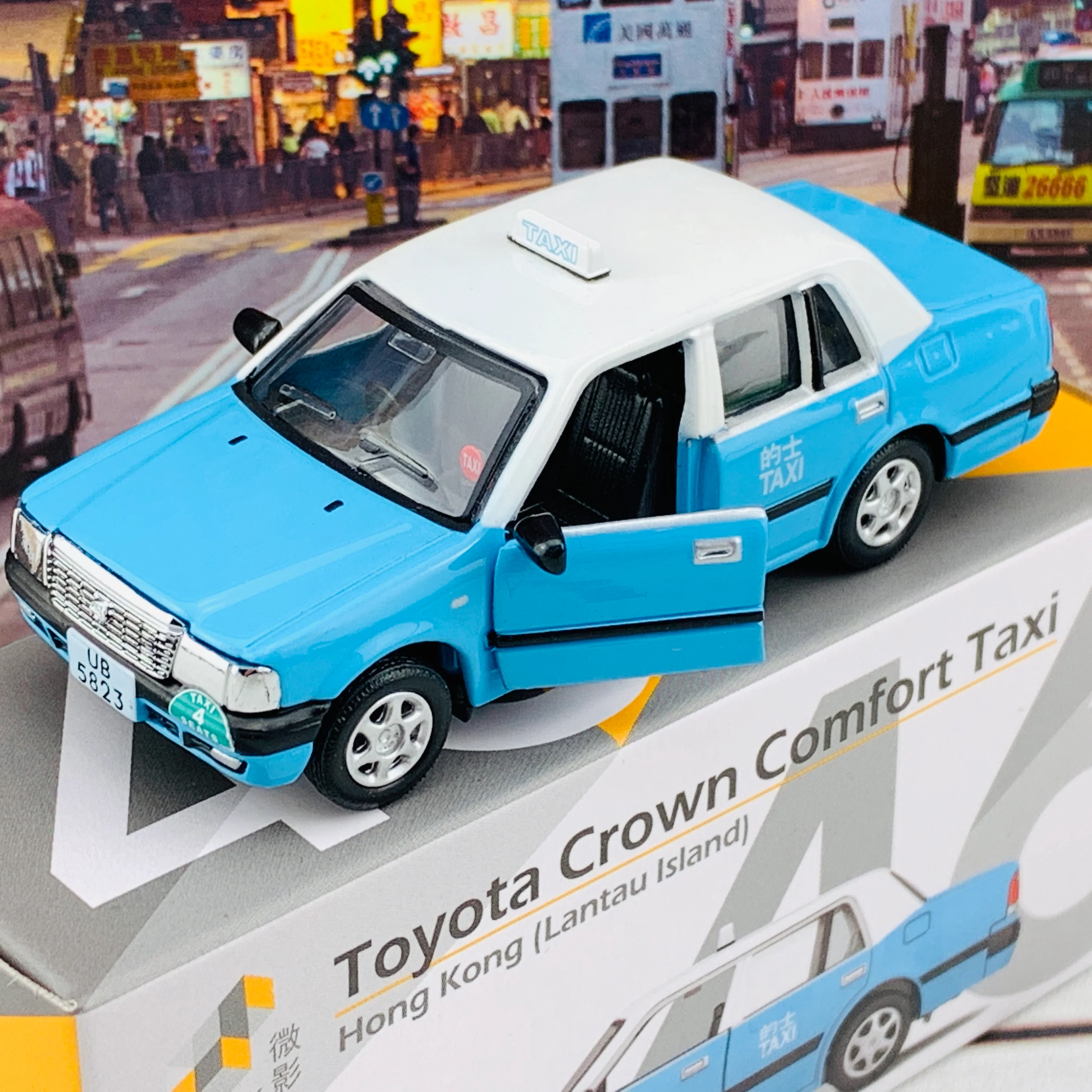 Tiny 微影 46 Toyota Crown Comfort Taxi (Lantau Island) 豐田皇冠 Comfort 的士（大嶼山）(UB5823) ATC64478 - Image 4