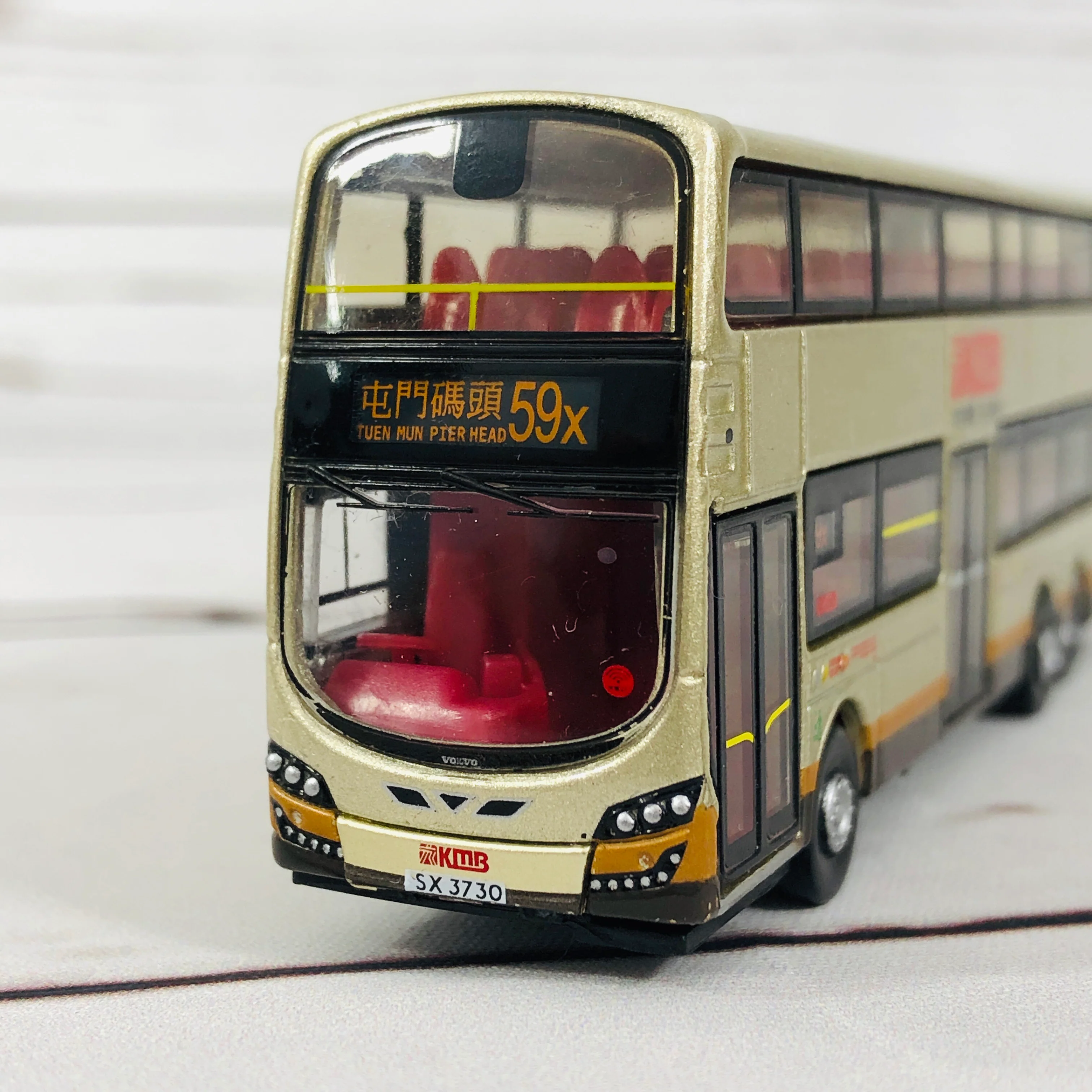 Tiny City KMB Volvo B9TL Wright Gold 城市 120 合金車仔 — 前衛富豪B9TL（金色）（59X） - Image 2