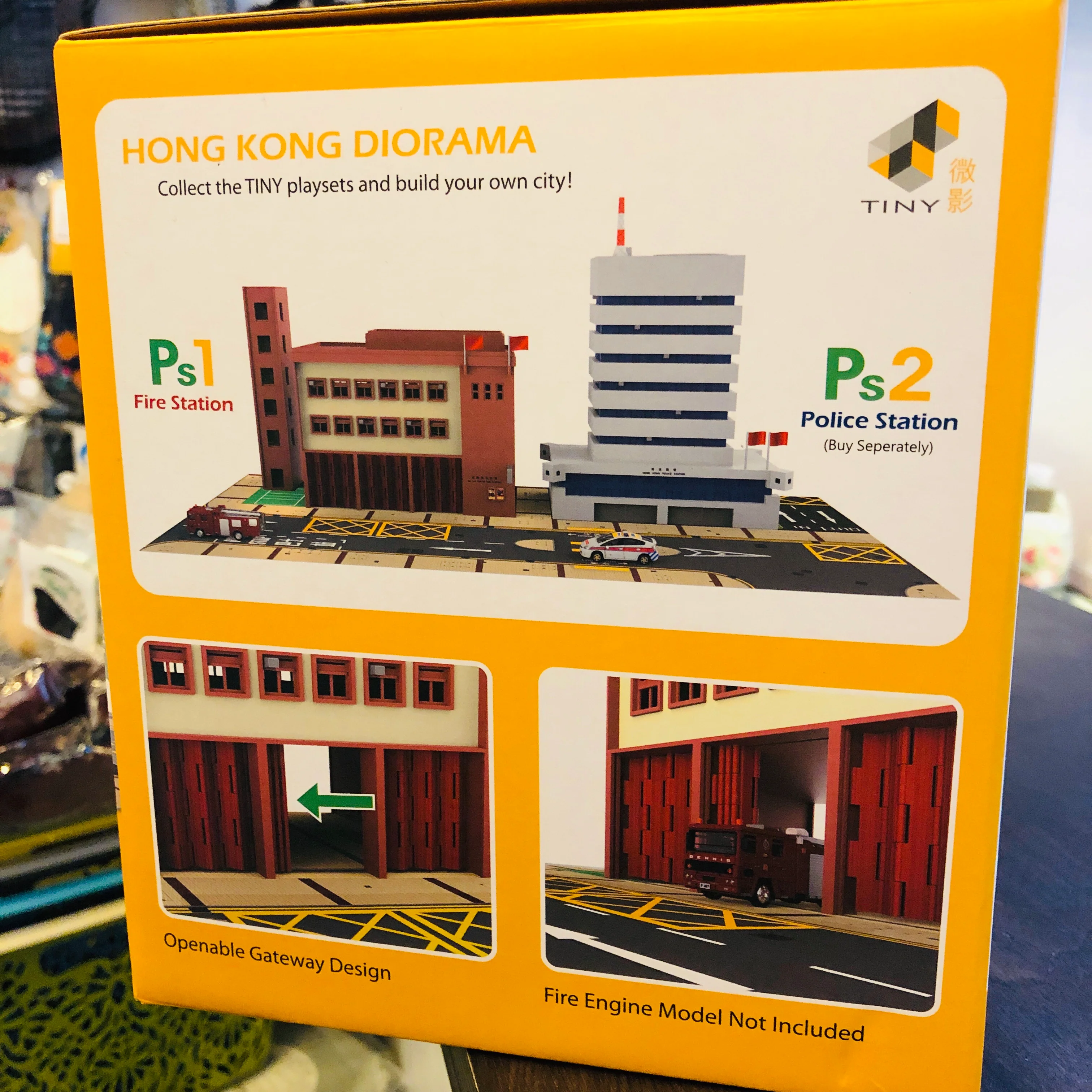 Tiny City Ps1 Fire Station Diorama Playset (Ma Tau Wai) 紅色消防局 (馬頭圍) - Image 4
