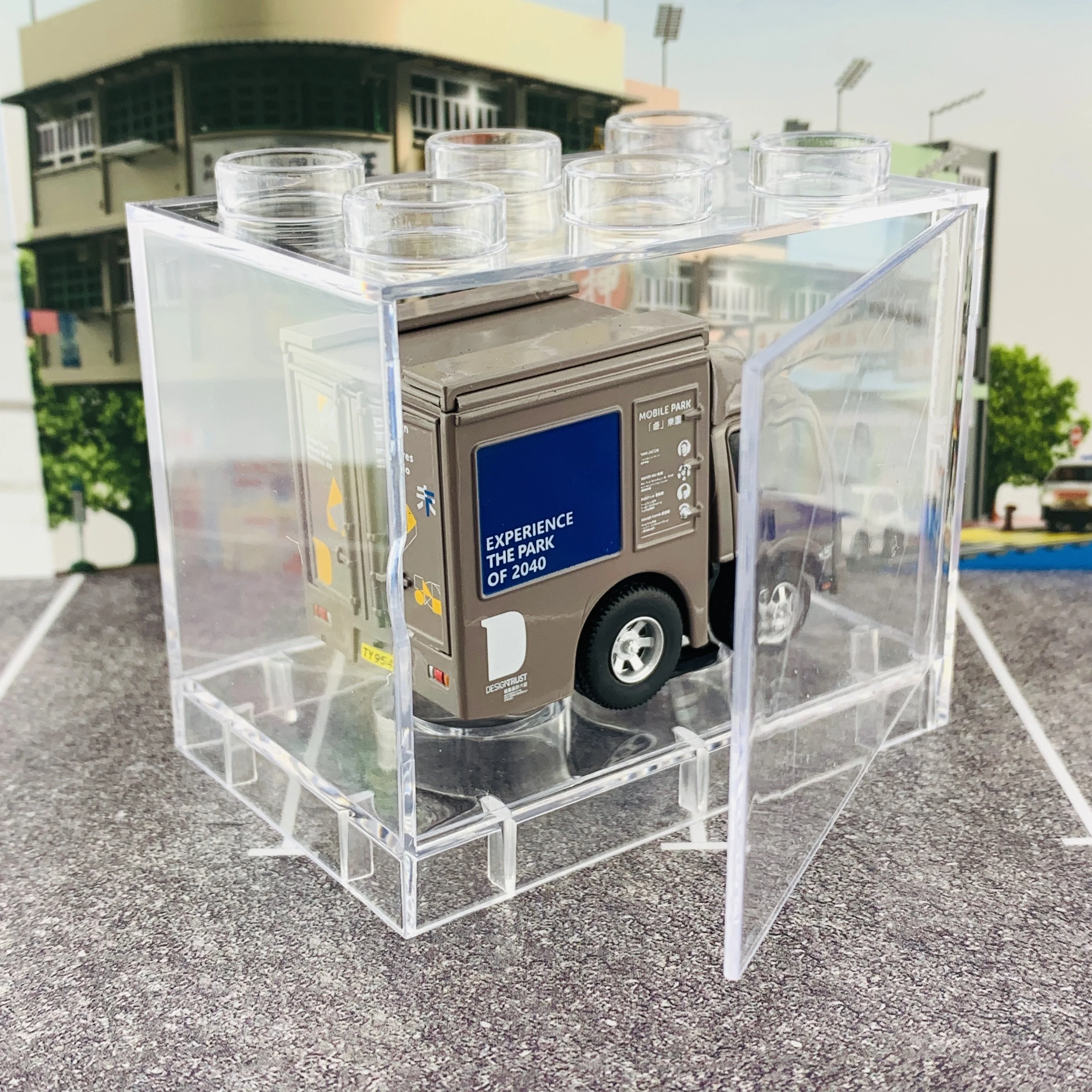 Tiny Q Pro-Series 13 - Outdoor Advertising Truck TinyQ-13a - Image 8