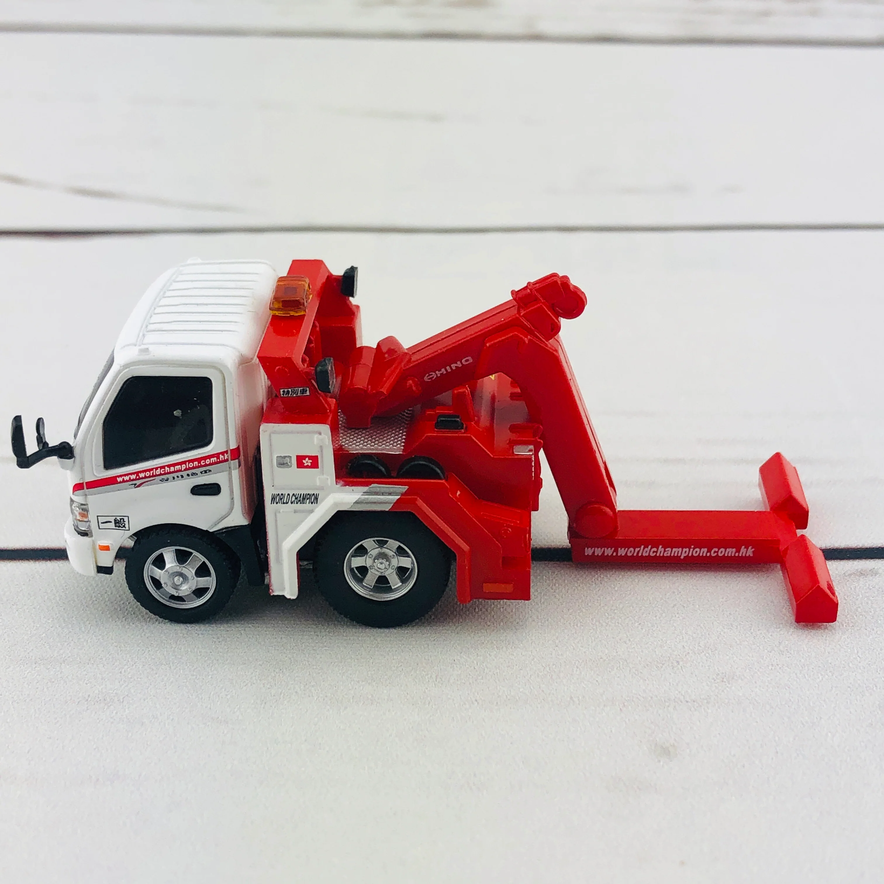 TinyQ Pro-Series 09 - HINO 300 Tow Truck (World Champion) TinyQ-9-S1 - Image 12