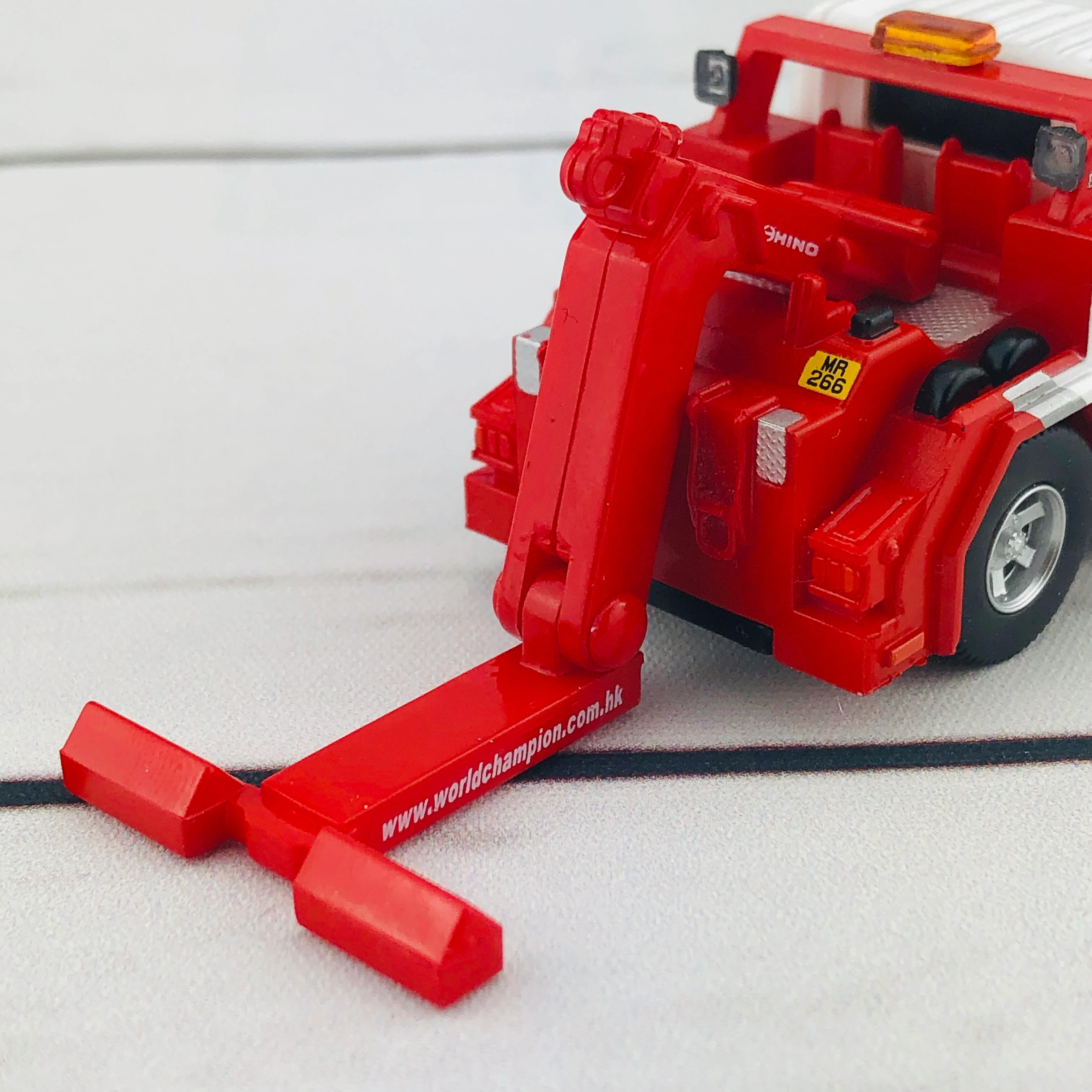 TinyQ Pro-Series 09 - HINO 300 Tow Truck (World Champion) TinyQ-9-S1 - Image 13