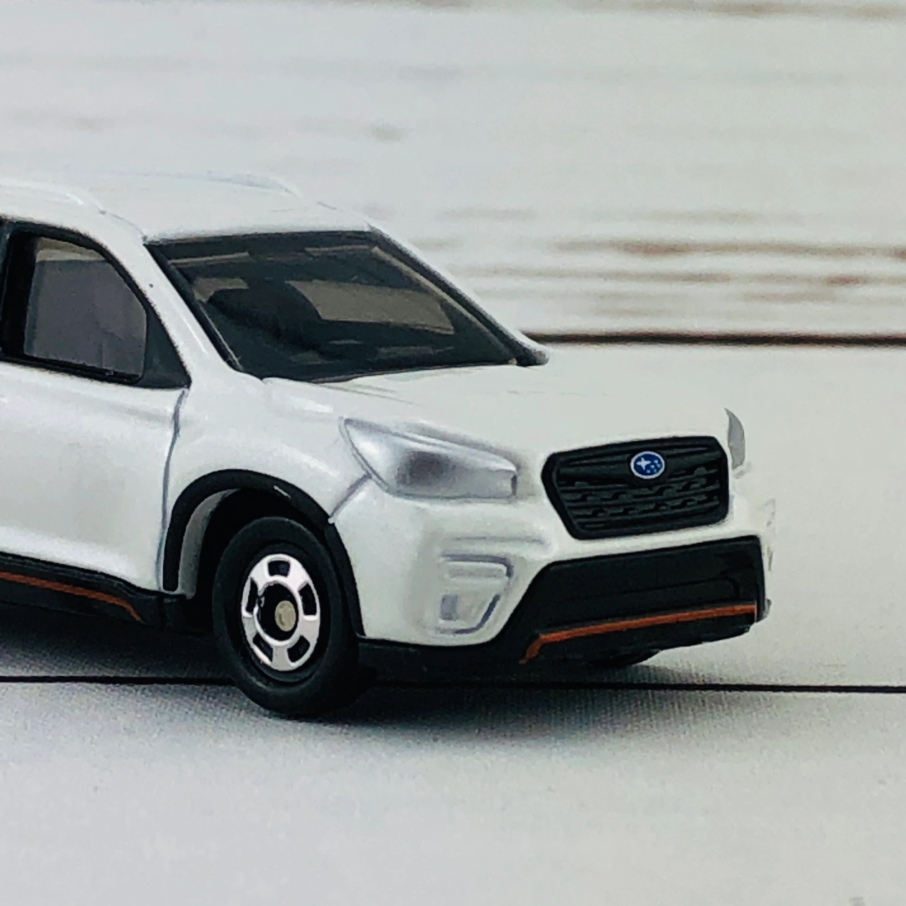 Tomica 115 Subaru Forester First Edition (初回特別仕様) - Image 7