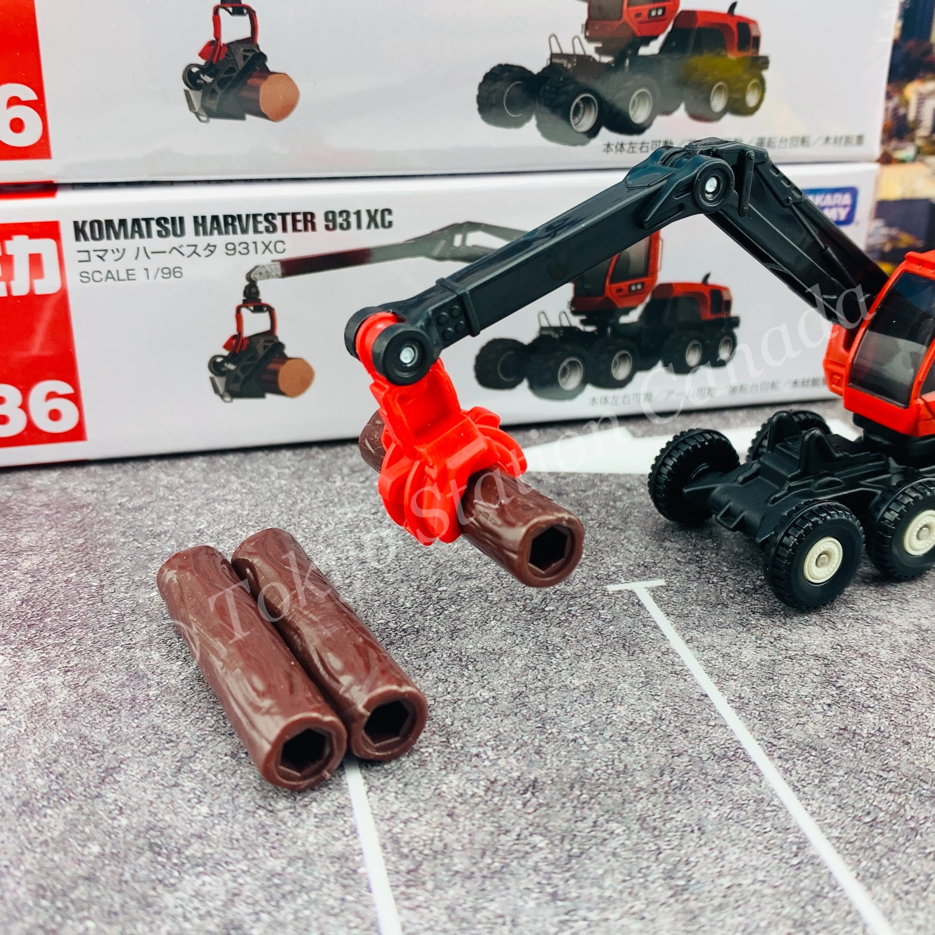 TOMICA 136 KOMATSU Harvester 931XC - Image 5