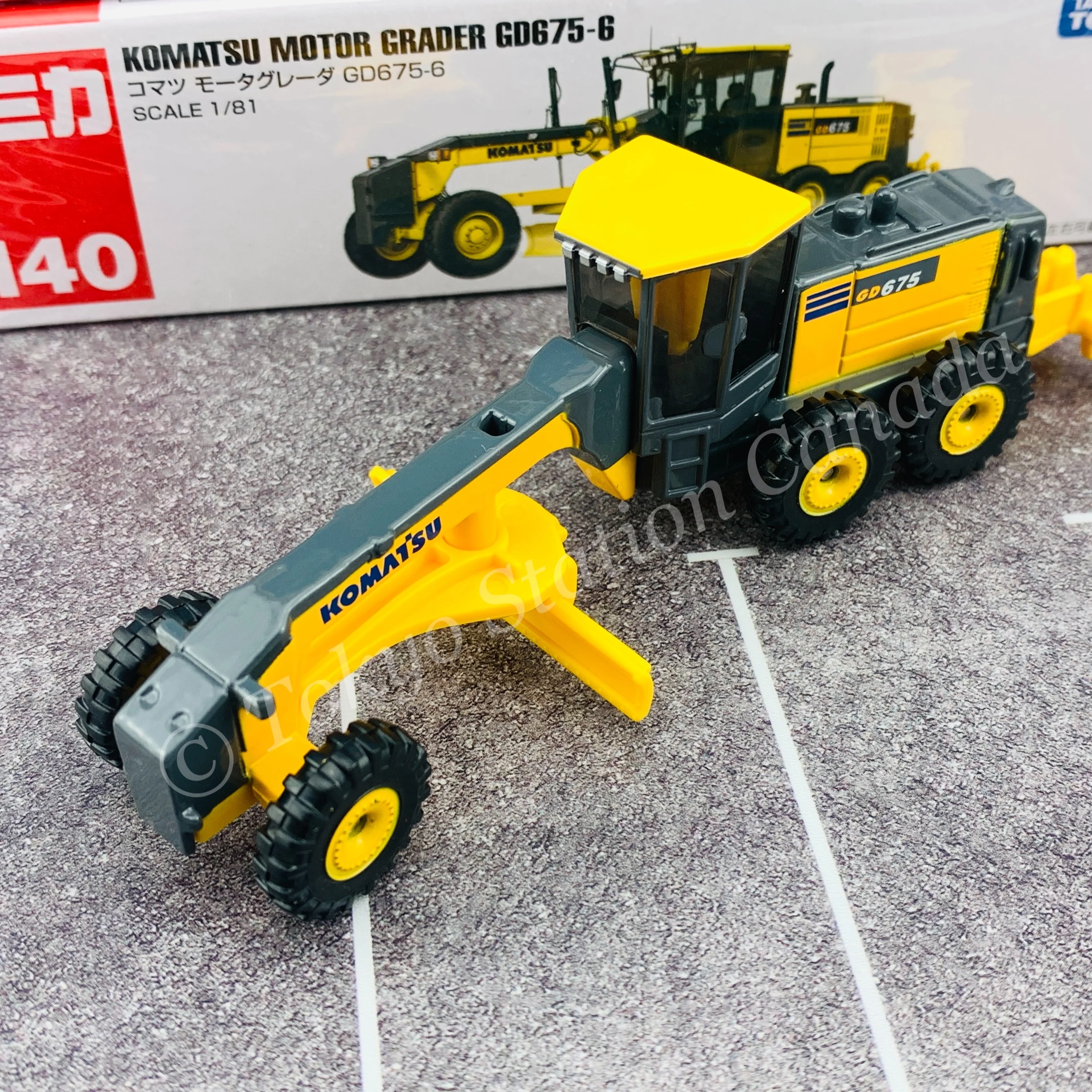 TOMICA 140 KOMATSU Motor Grader GD675-6 - Image 3