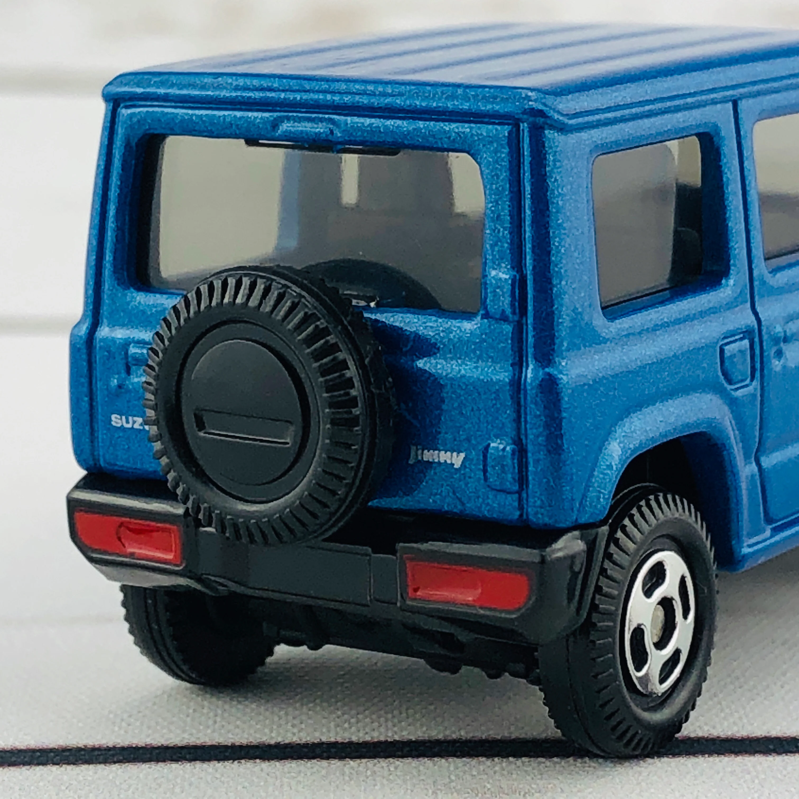 Tomica 14 Suzuki Jimny First Edition (初回特別仕様) Blue - Image 9