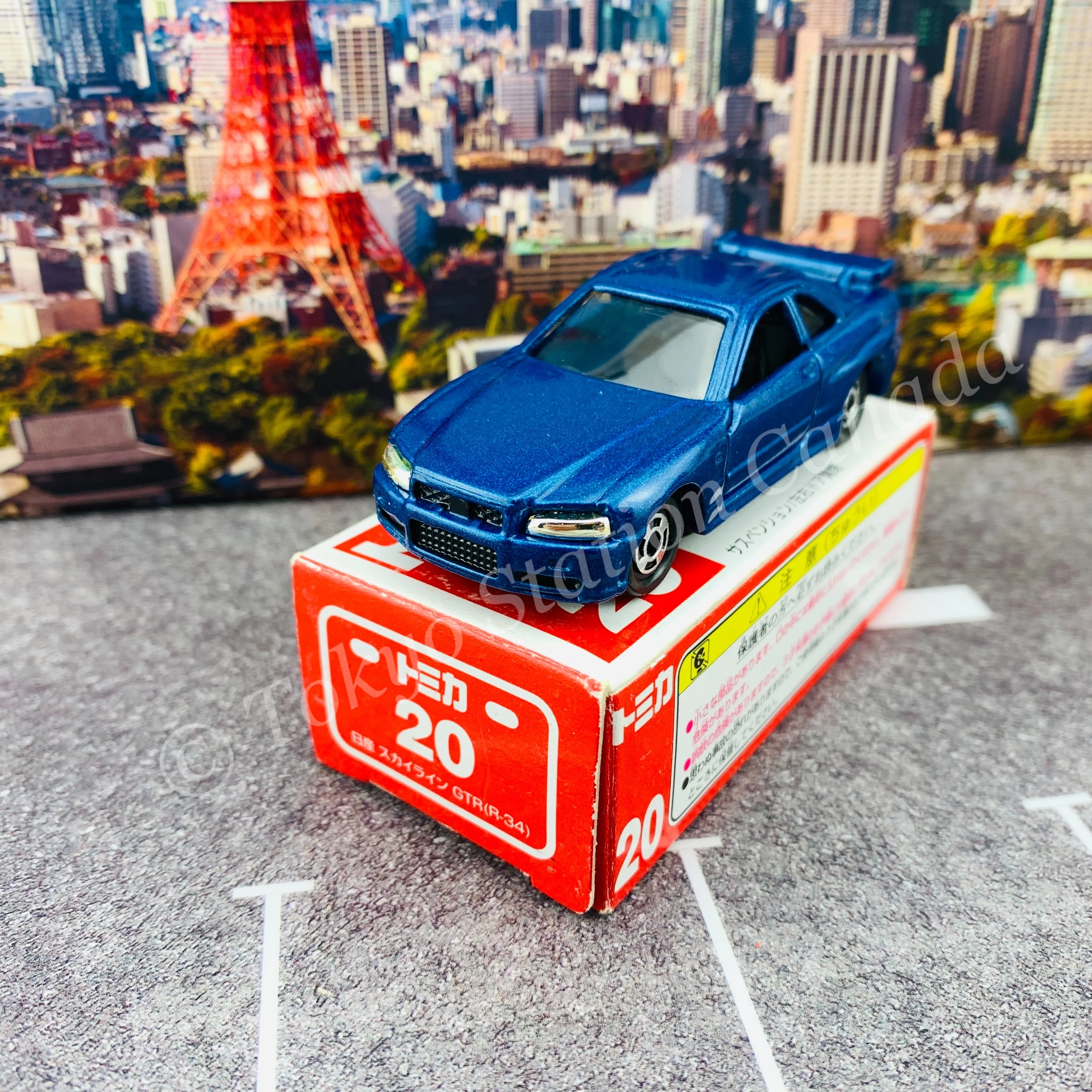 TOMICA 20 NISSAN SKYLINE GT-R (R34) 4904810546924 - Image 2