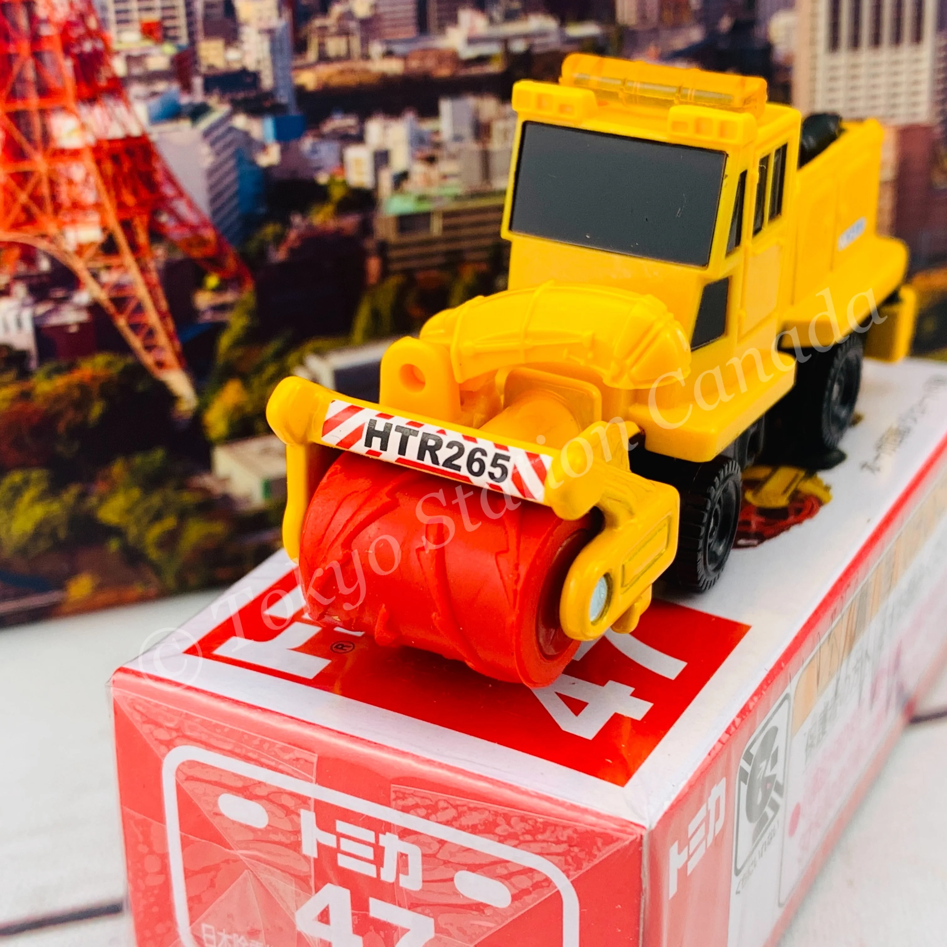 TOMICA 47 NICHIJO Manufacturing Rotary Snowplow HTR265 - Image 3