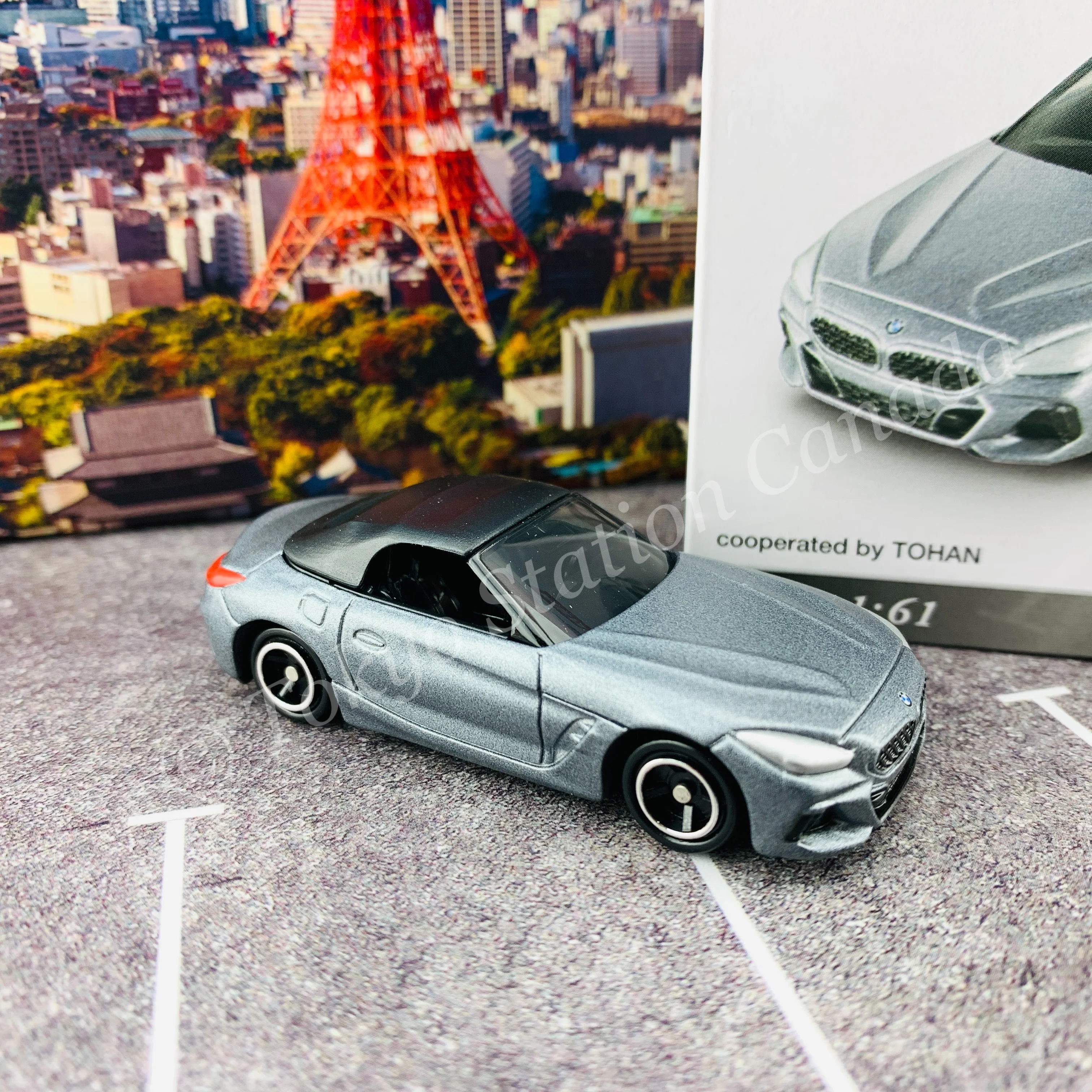TOMICA 50th Anniversary History Selection 2020 Vol.6 BMW Z4 (4904810159704) - Image 2