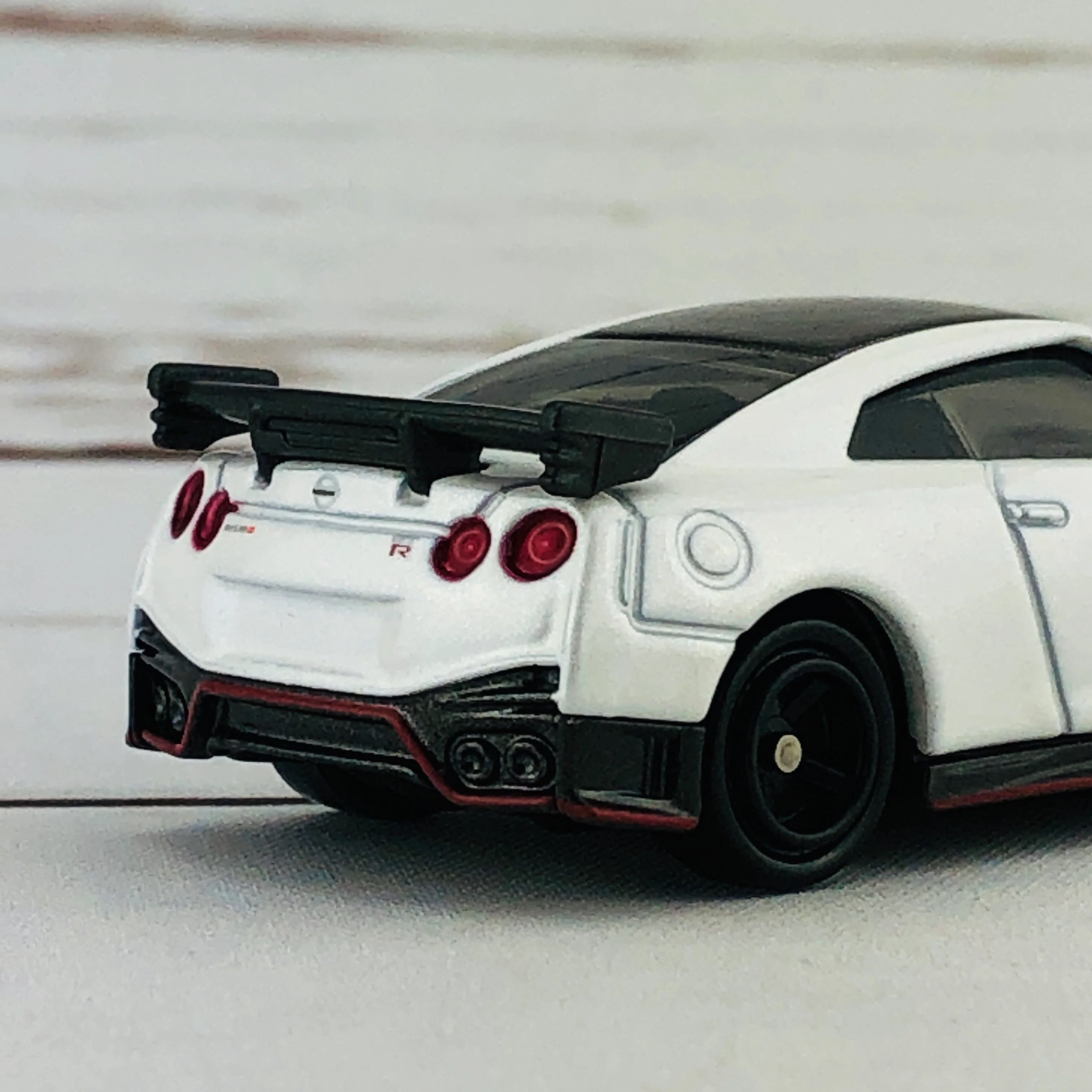 TOMICA 78 Nissan GTR Nismo 2020 Model (2019 new model) - Image 5