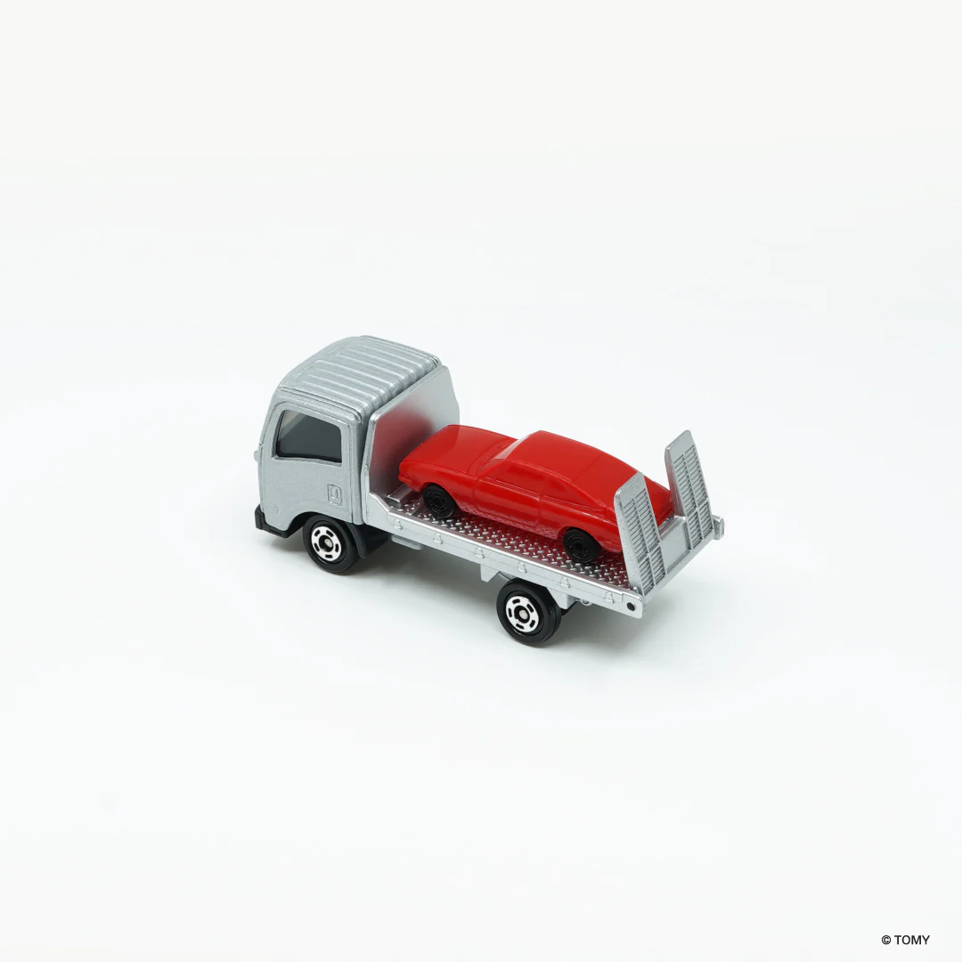 TOMICA (Asia Original) AO-02 Isuzu ELF Vehicle Transporter - Image 2
