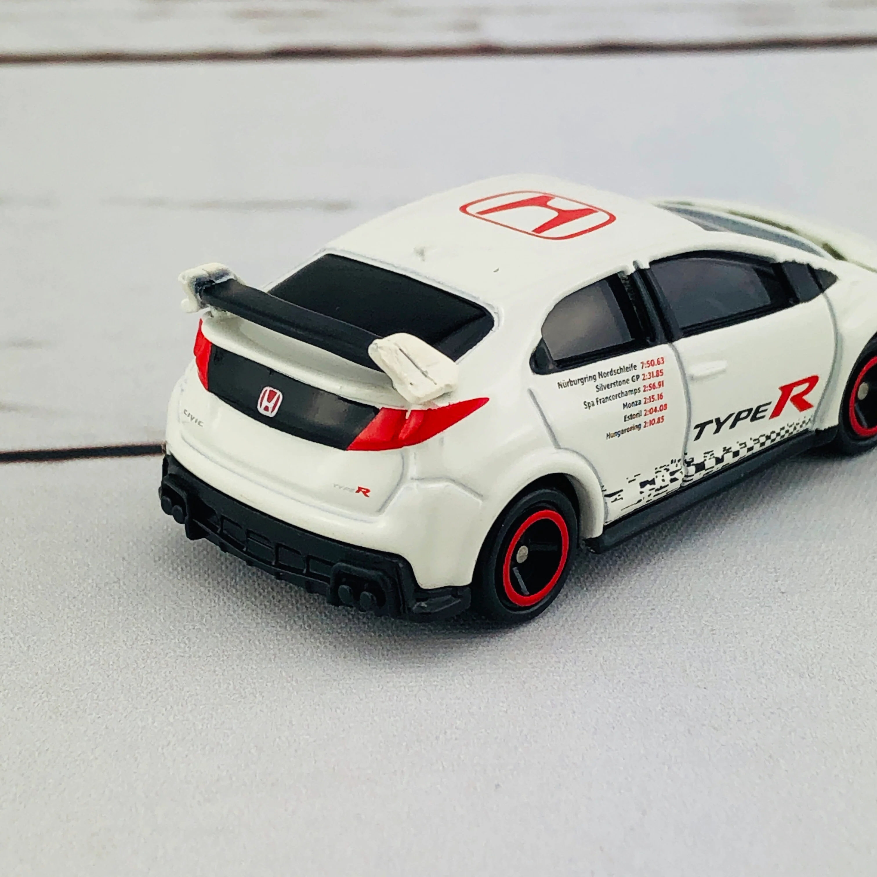Tomica Honda Civic Type R FK2 Toysrus Japan Edition - Image 6