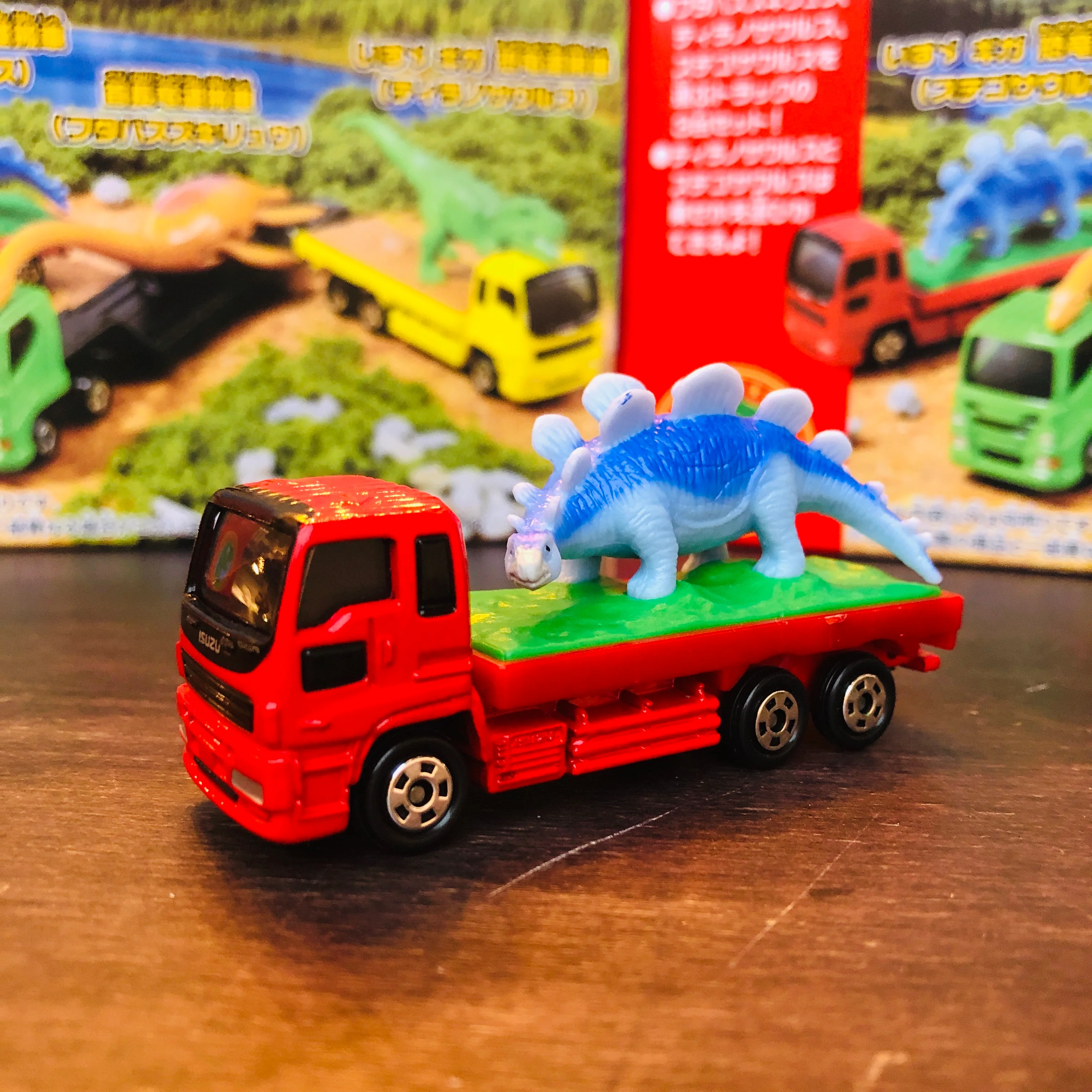 Tomica Dinosaur Transporter Set - Image 3