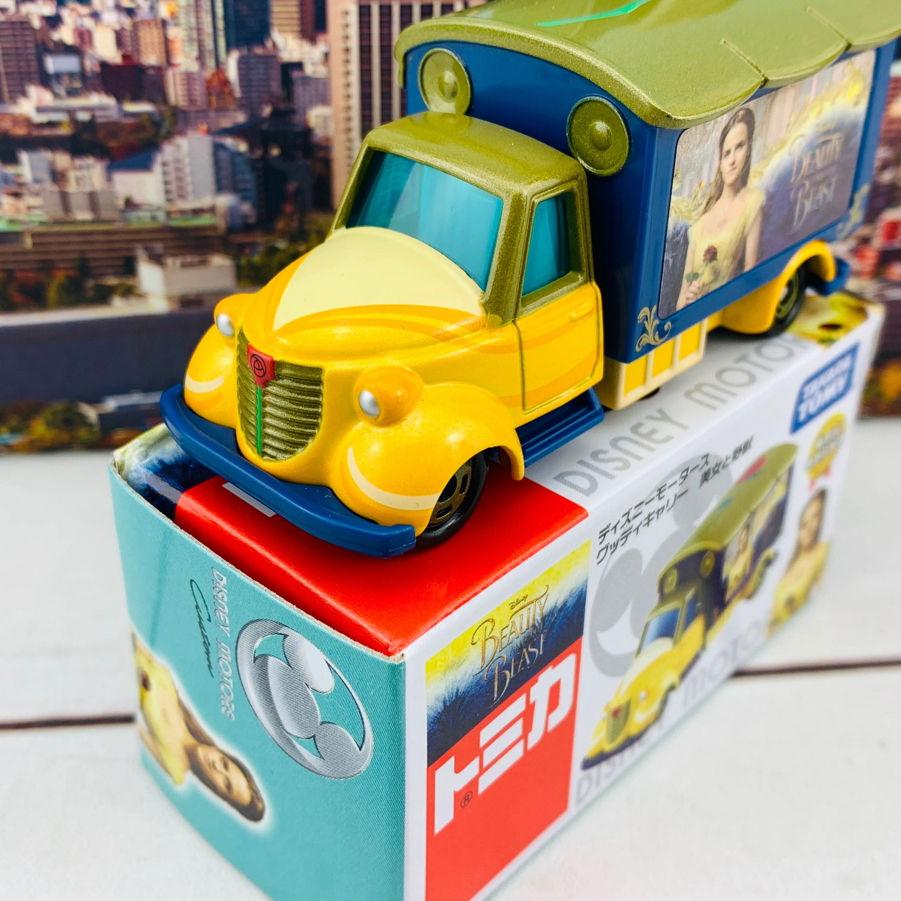 TOMICA Disney Motor Goody Carry Beauty and the Beast - Image 2