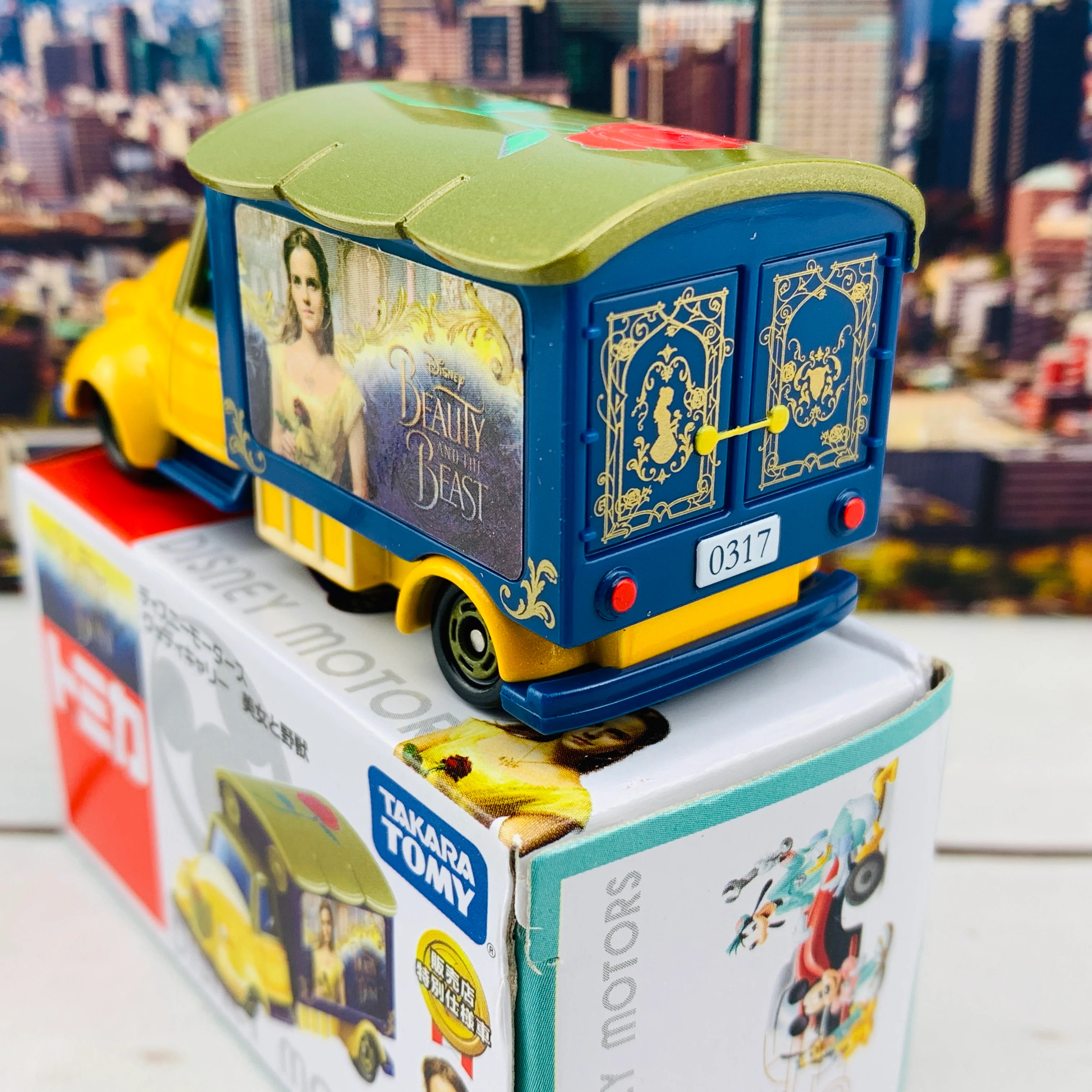 TOMICA Disney Motor Goody Carry Beauty and the Beast - Image 3