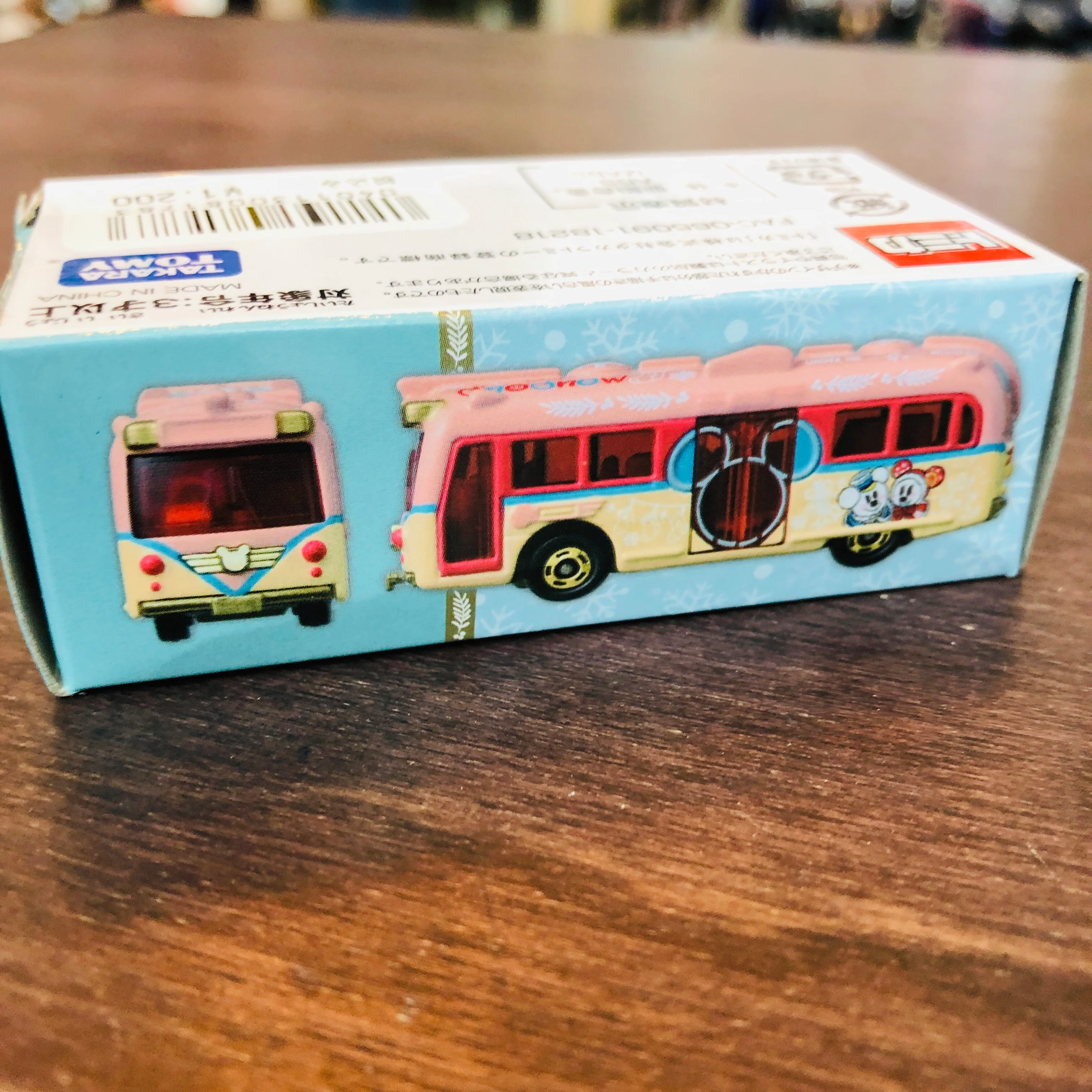 Tomica Disney Resort Cruiser 2018 SnoSnow Edition *Limited Quantity* - Image 2