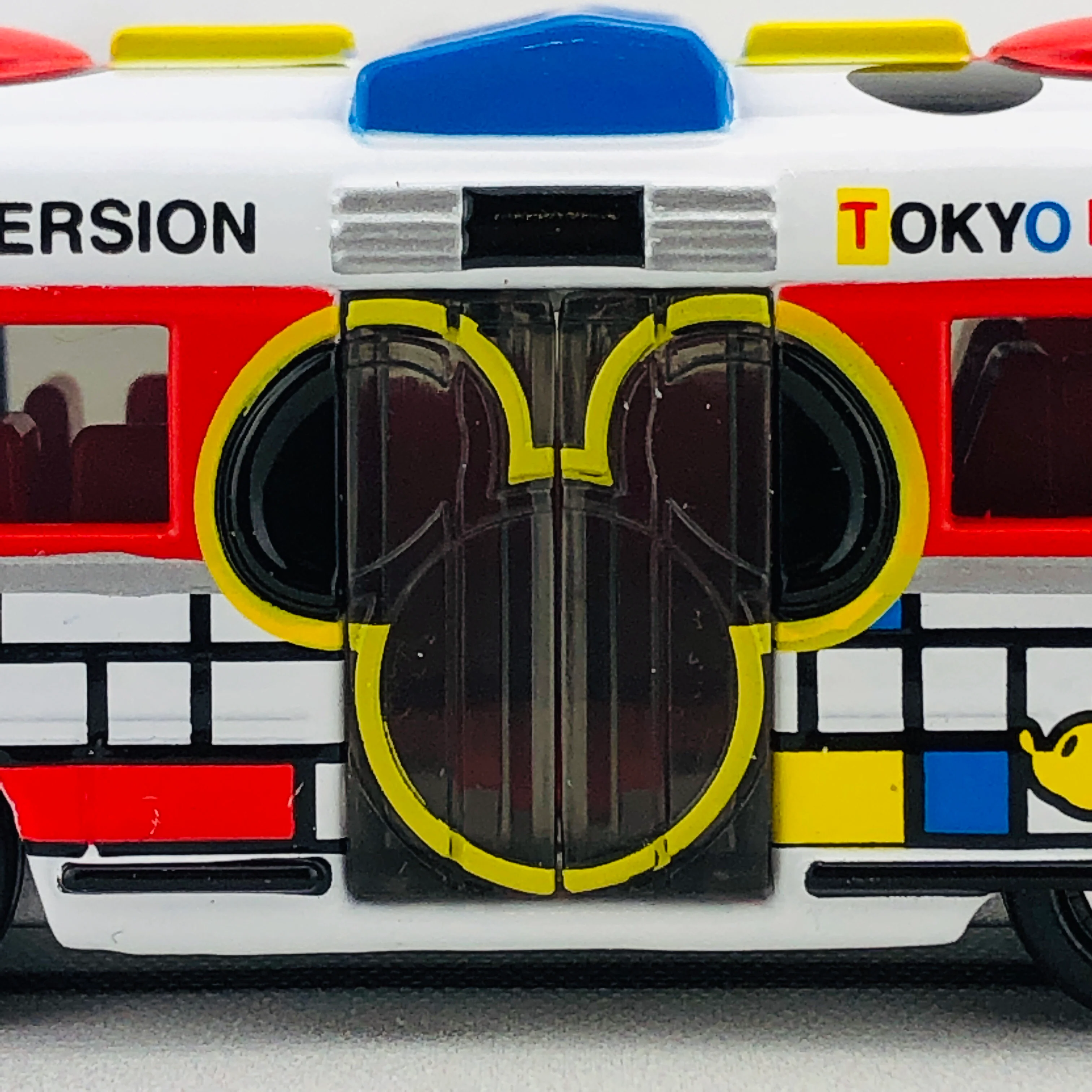 Tomica Disney Resort Cruiser 2019 Special Edition *Limited Quantity* - Image 6