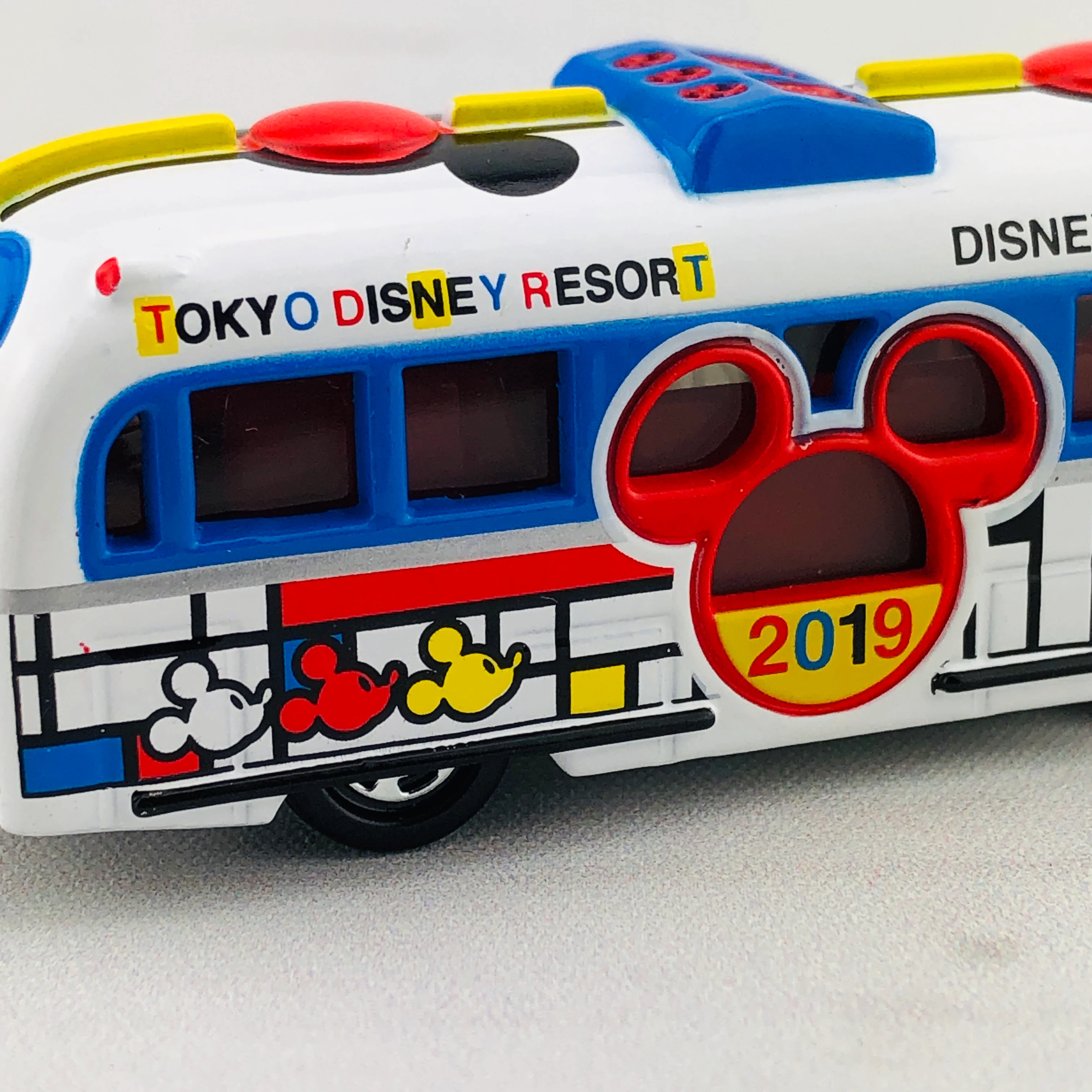 Tomica Disney Resort Cruiser 2019 Special Edition *Limited Quantity* - Image 7