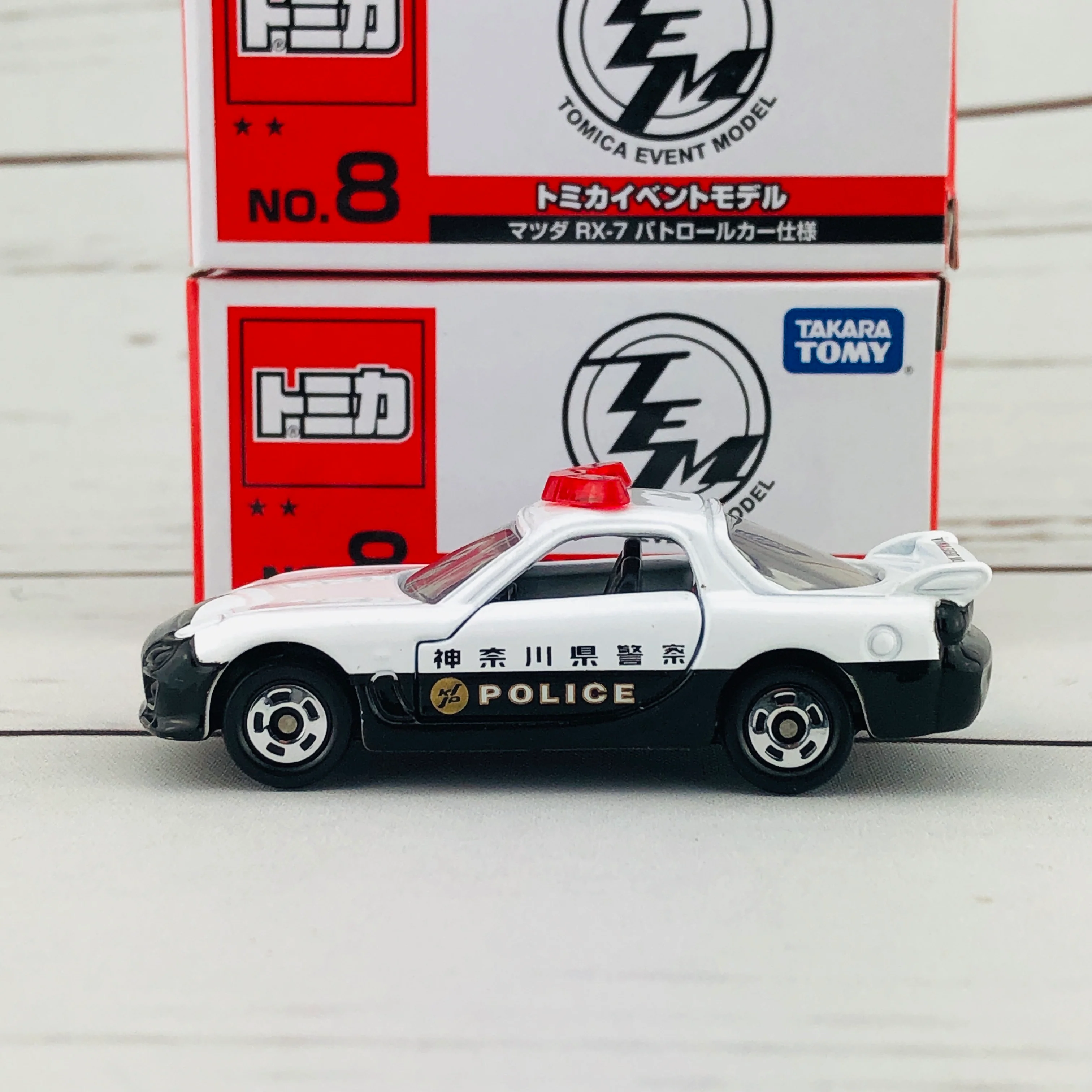 Tomica Event Model No. 8 Mazdz RX7 Kanagawa Perfecture Police Car (Limited Qty) - Image 2