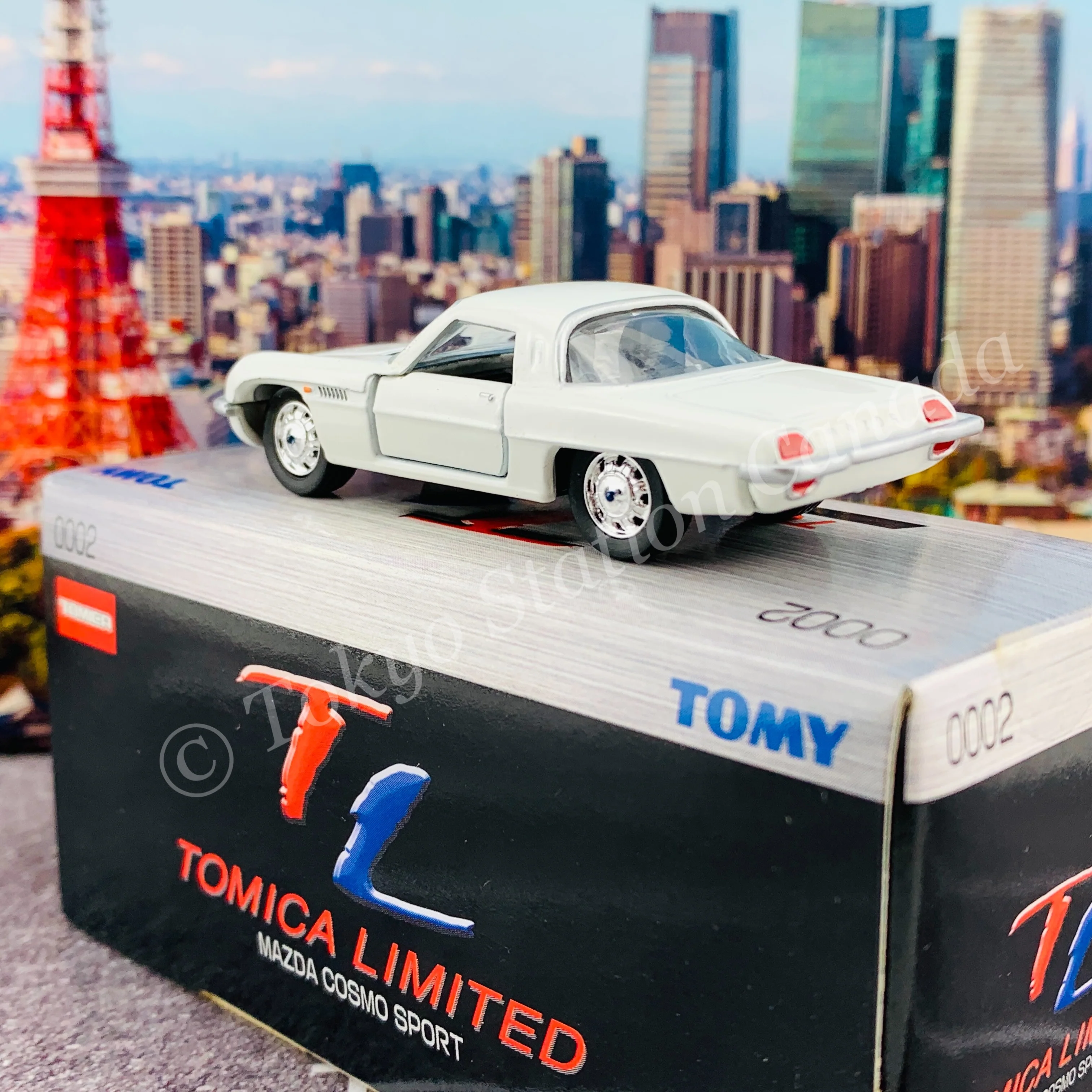 TOMICA LIMITED 0002 Mazda Cosmo Sport 4904810564294 - Image 5