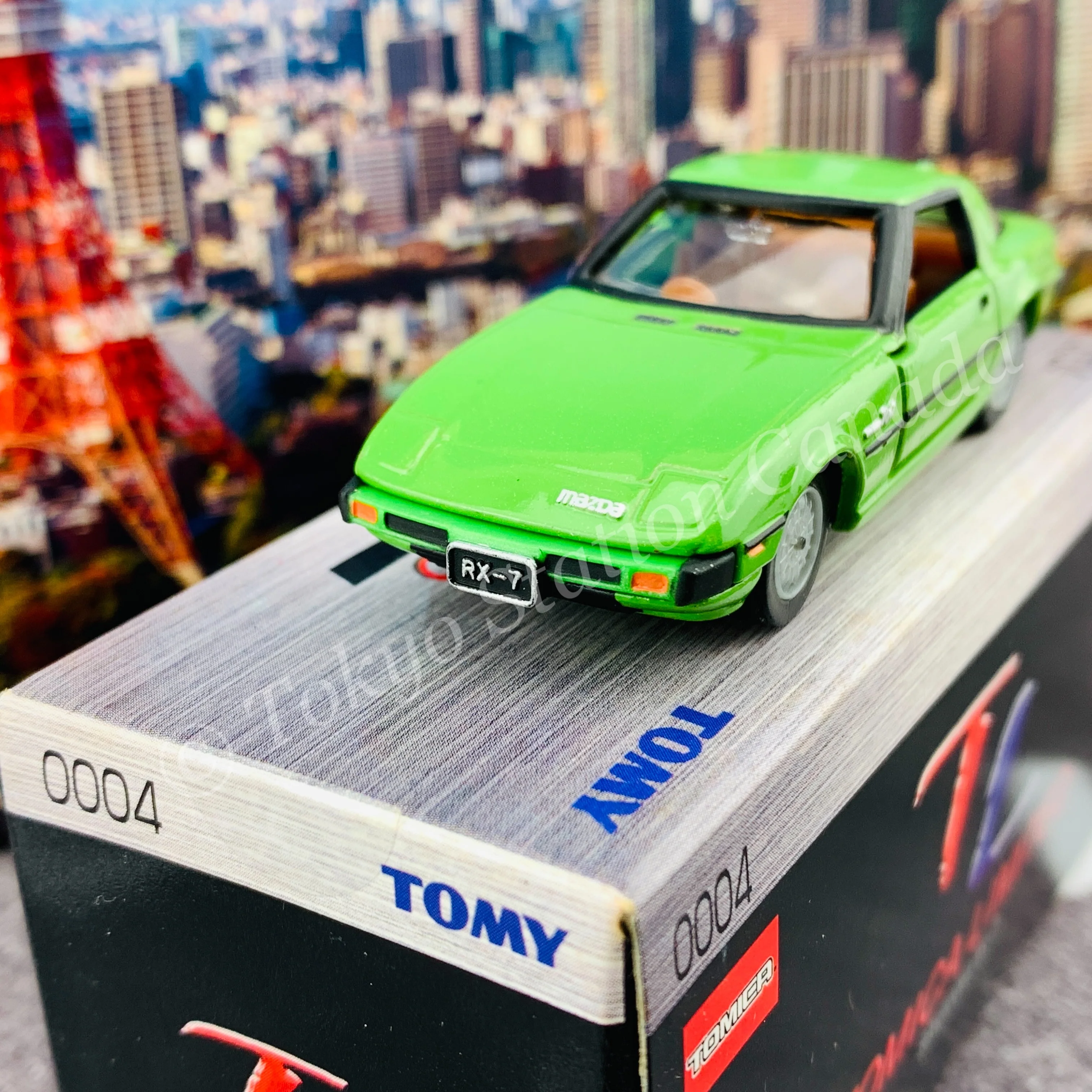 TOMICA LIMITED 0004 SAVANNA RX-7 4904810565161 - Image 2