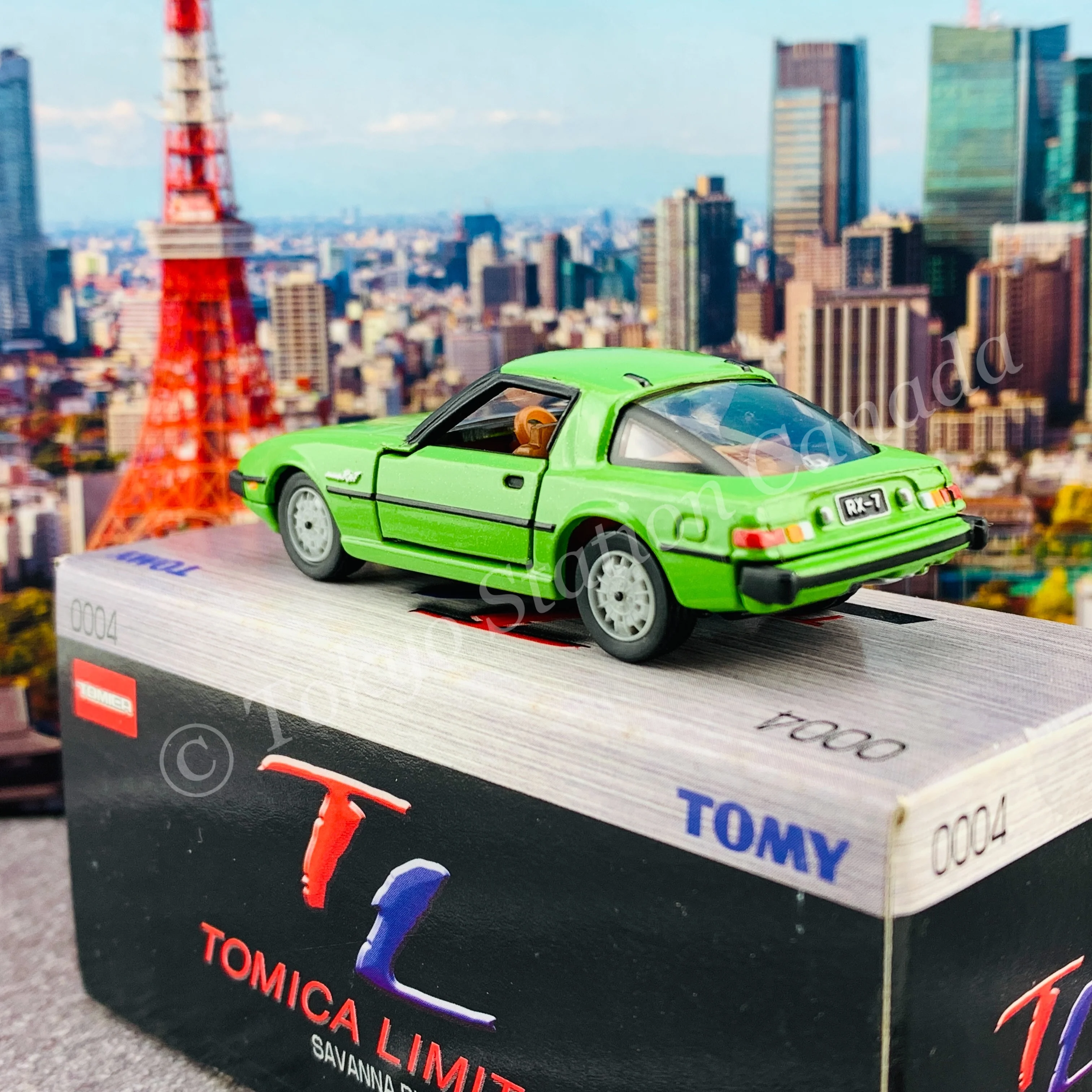 TOMICA LIMITED 0004 SAVANNA RX-7 4904810565161 - Image 4