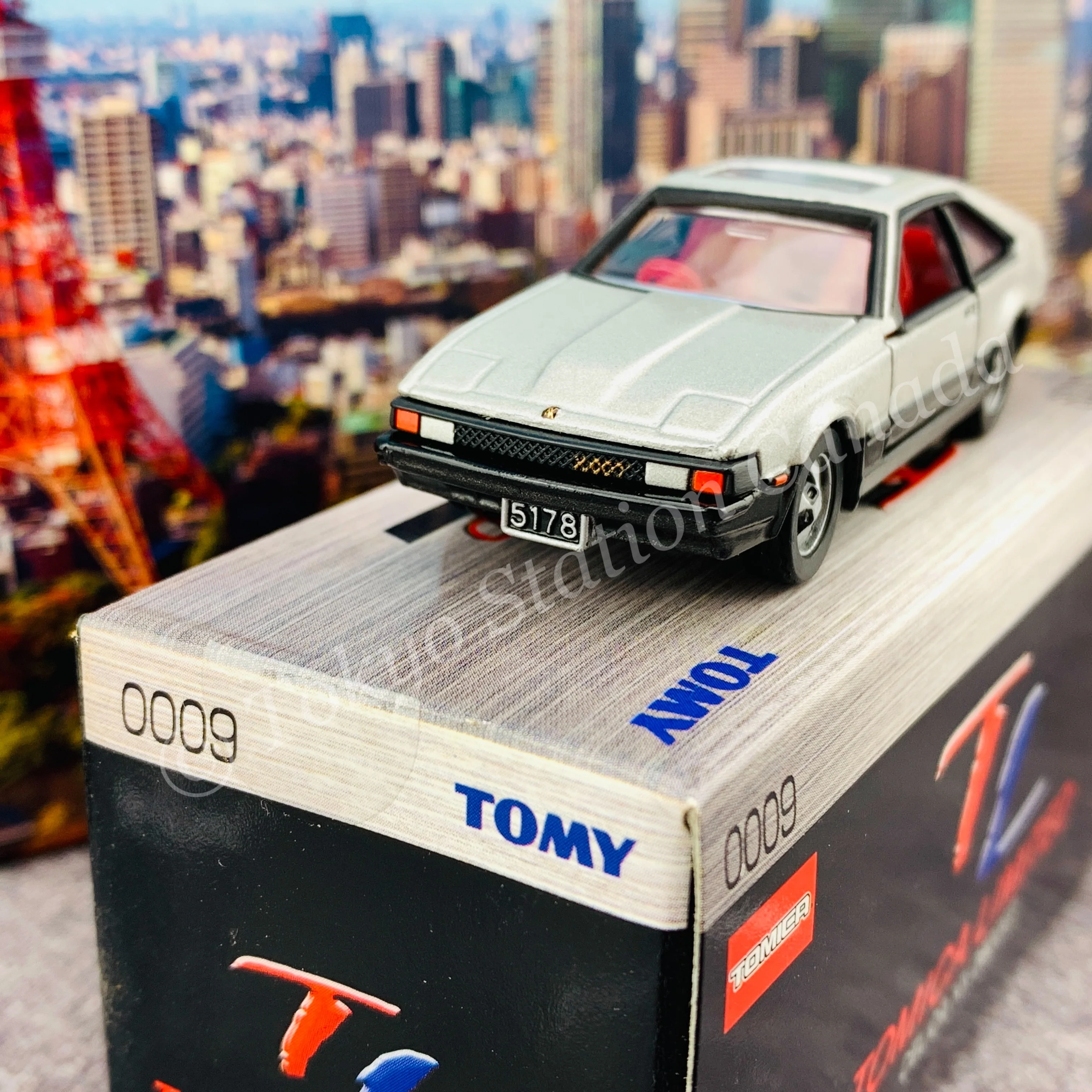 TOMICA LIMITED 0009 Celica XX 2800GT 4904810565178 - Image 2