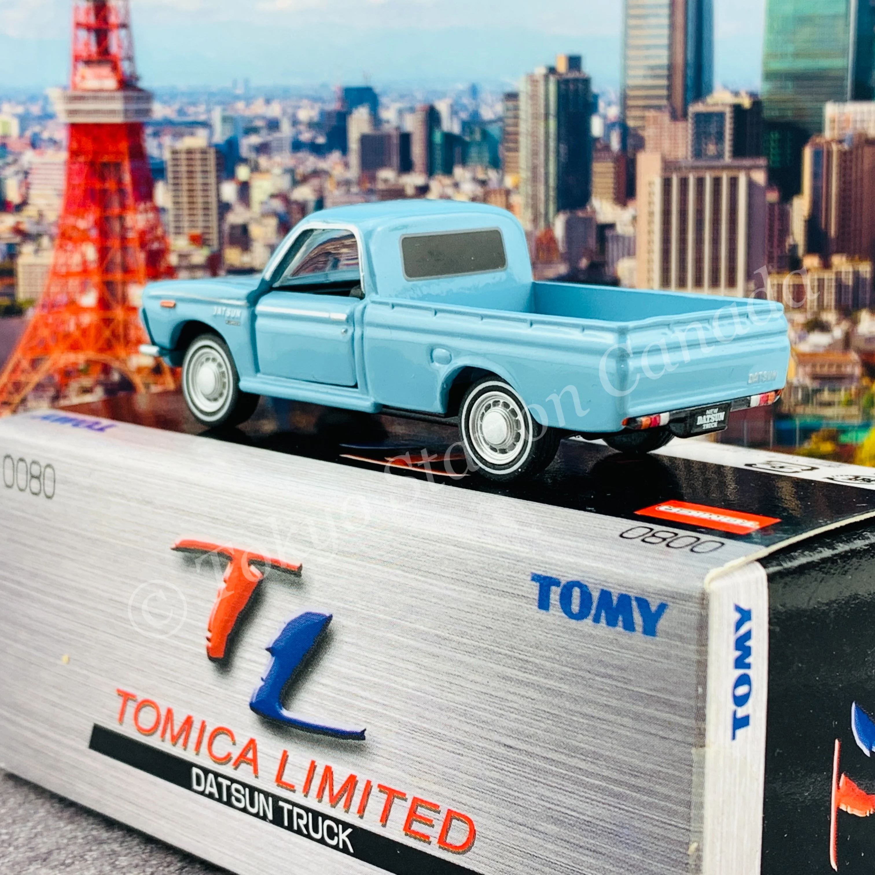 TOMICA LIMITED 0080 DATSUN TRUCK 4904810742500 - Image 4