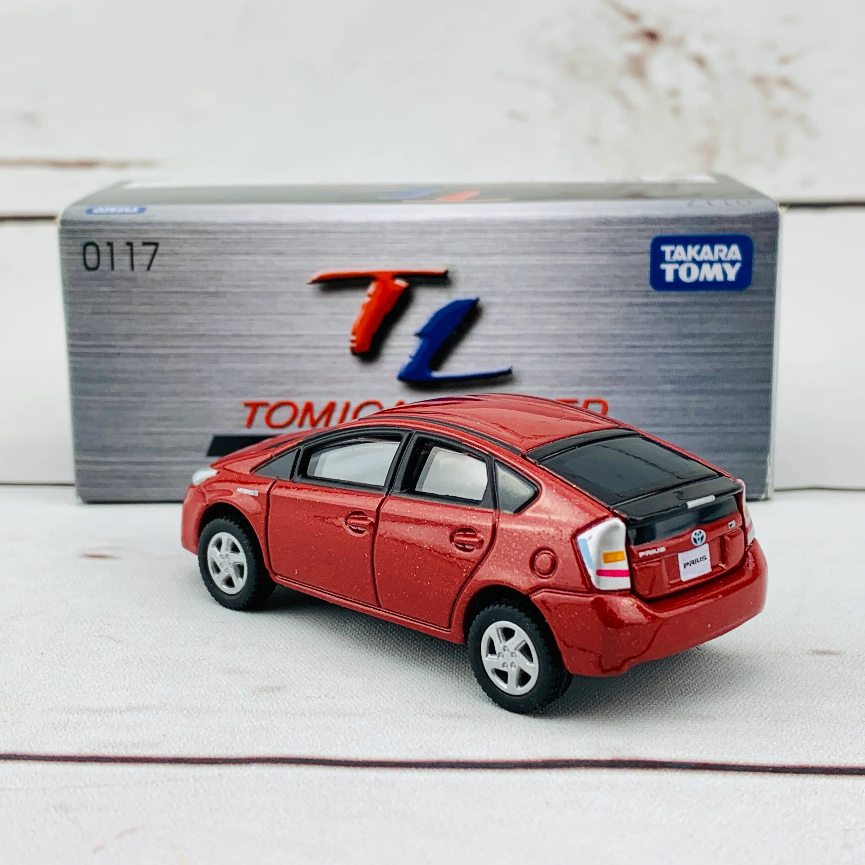Tomica Limited 0117 Toyota Prius RED - Image 4