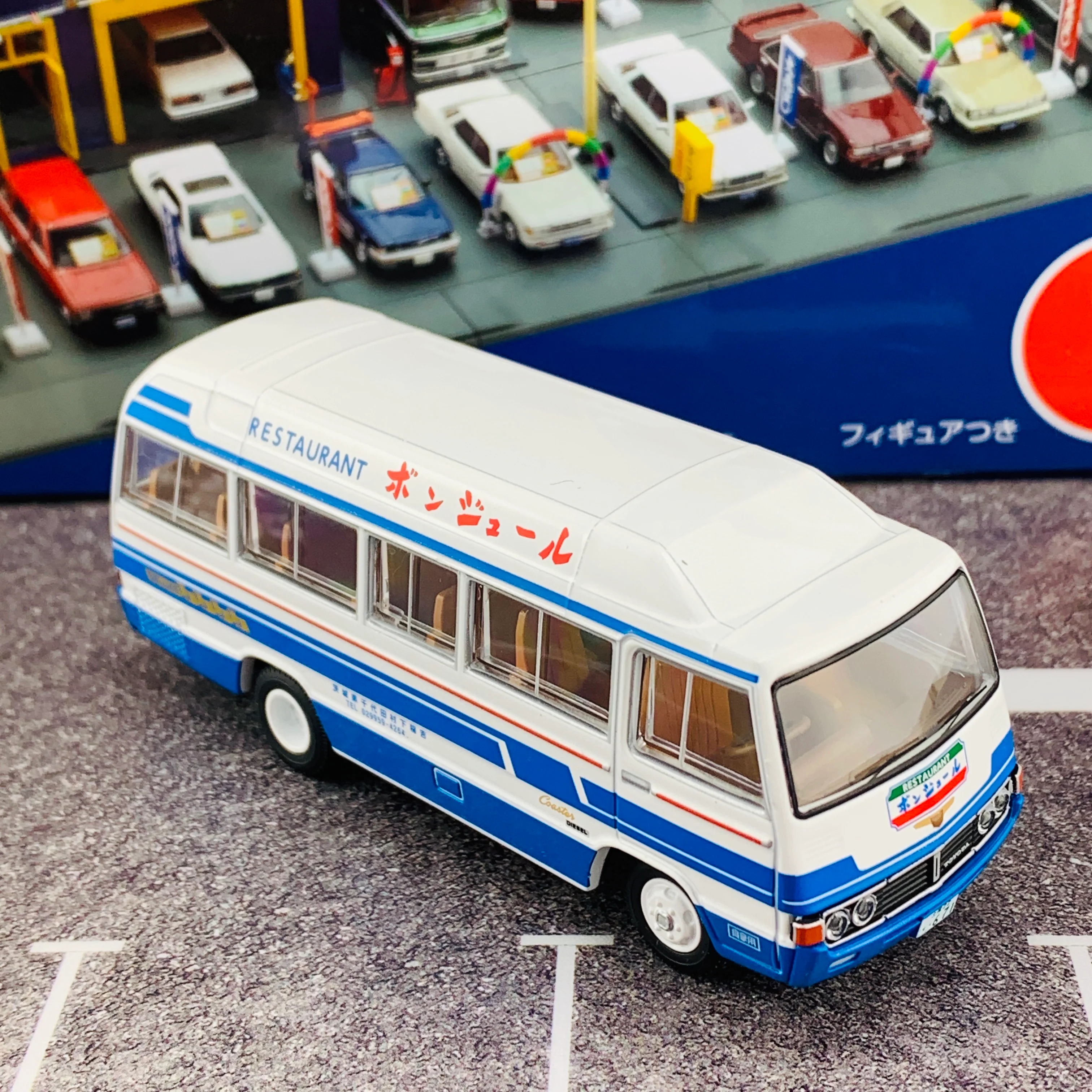 Tomica Limited Vintage 1/64 Toyota Coaster LV-184a (White/Blue Restaurant) - Image 5